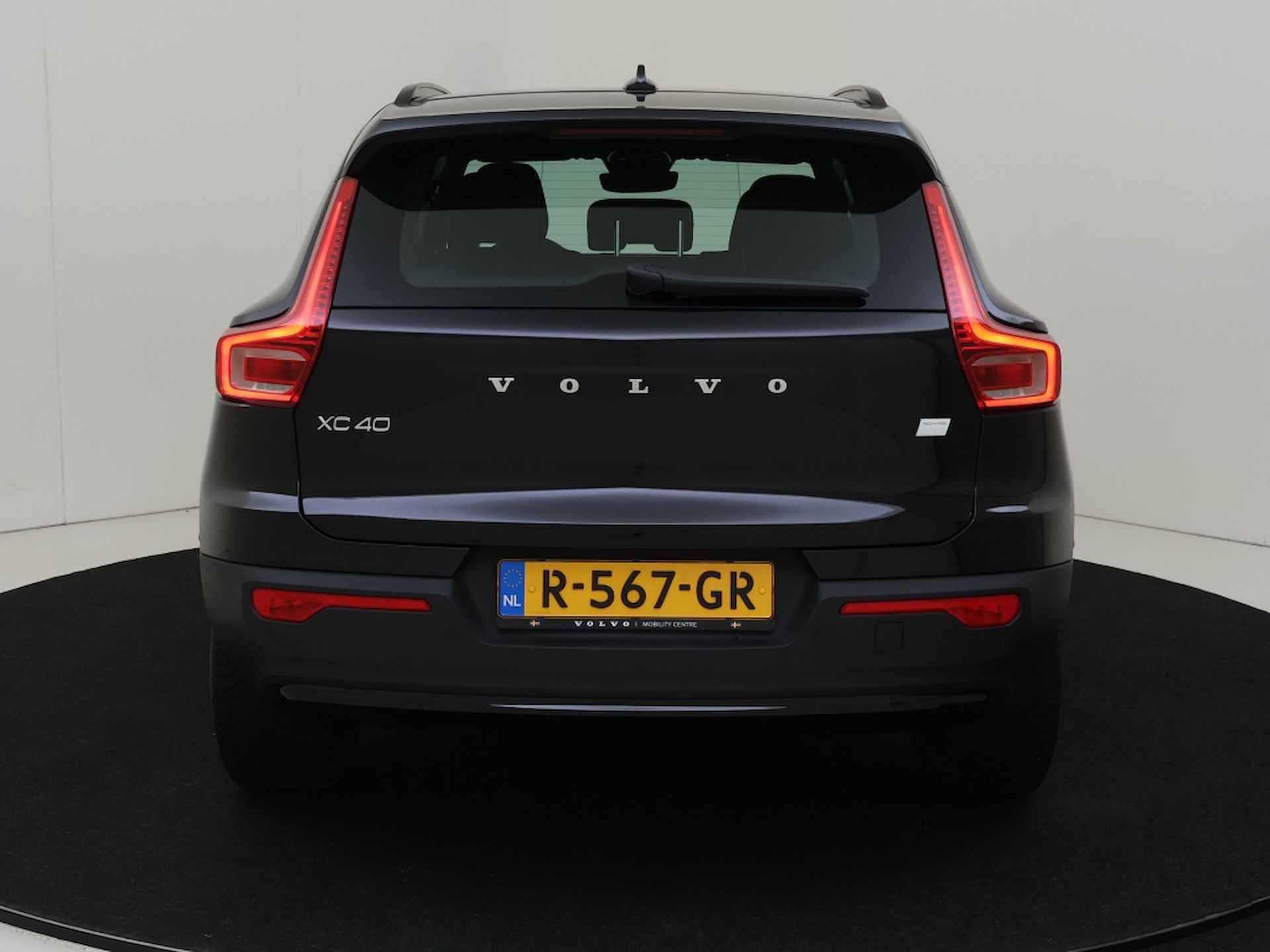 Volvo XC40 Recharge Core 70 kWh | Apple/Android | Stoel-/Stuurverw. | Googl - 5/26