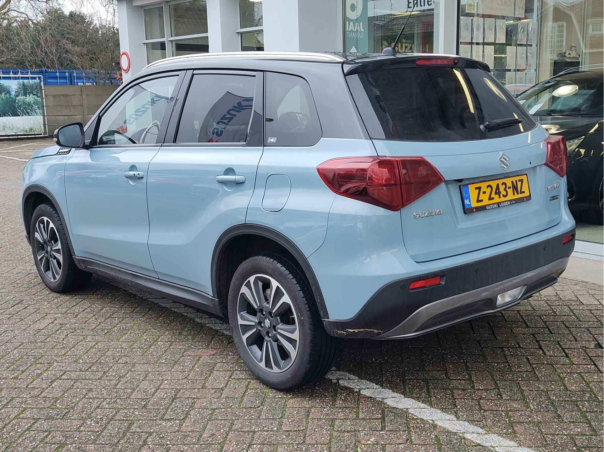 Suzuki Vitara 1.5 HYBRID STYLE Open dak | Dodehoeksensoren | Alcantara - 3/25