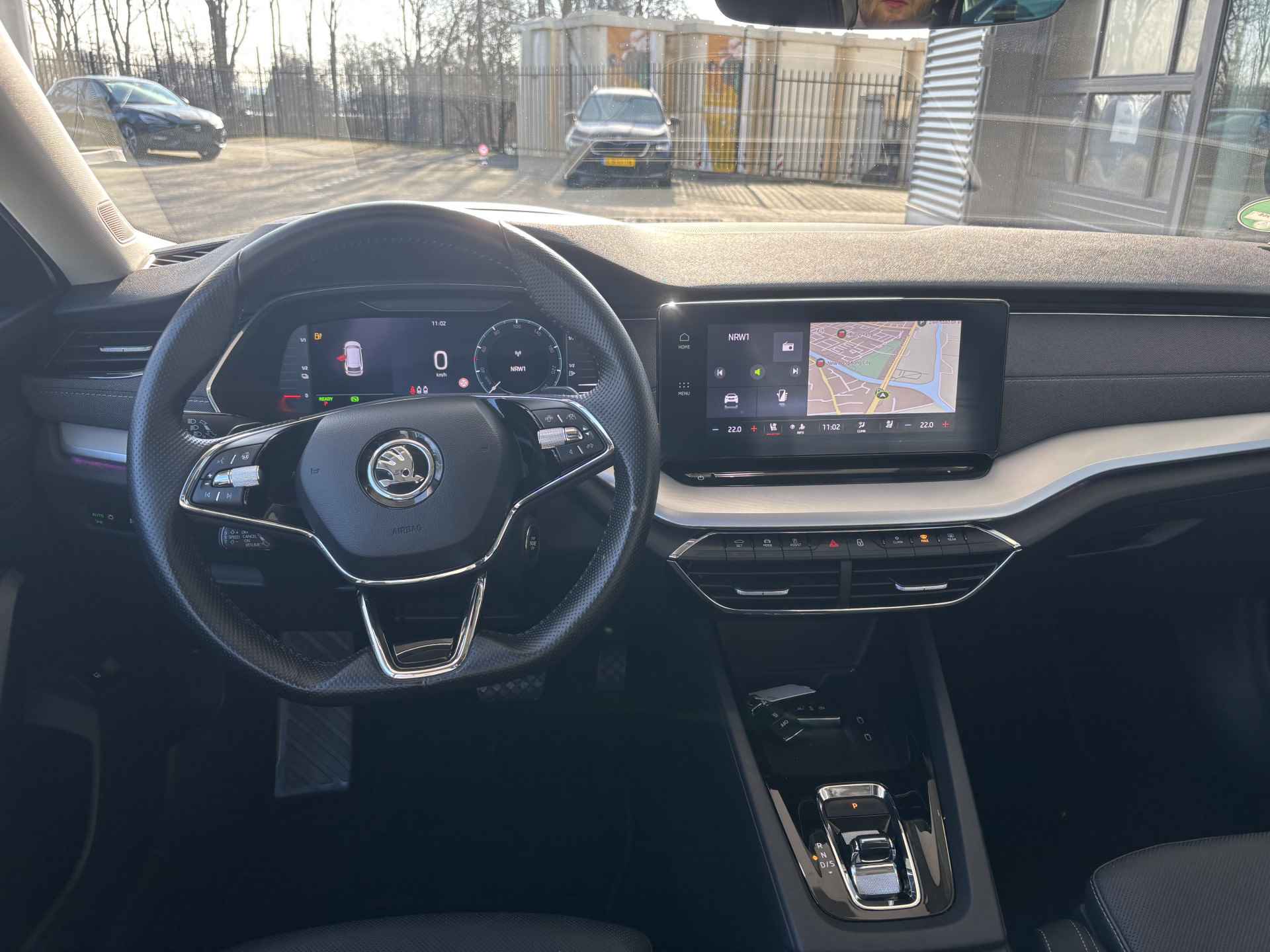 Škoda Octavia Combi 1.4 TSI iV PHEV Business Edition / Panorama dak / Leder interieur / Led Matrix / 18 Inch - 13/36