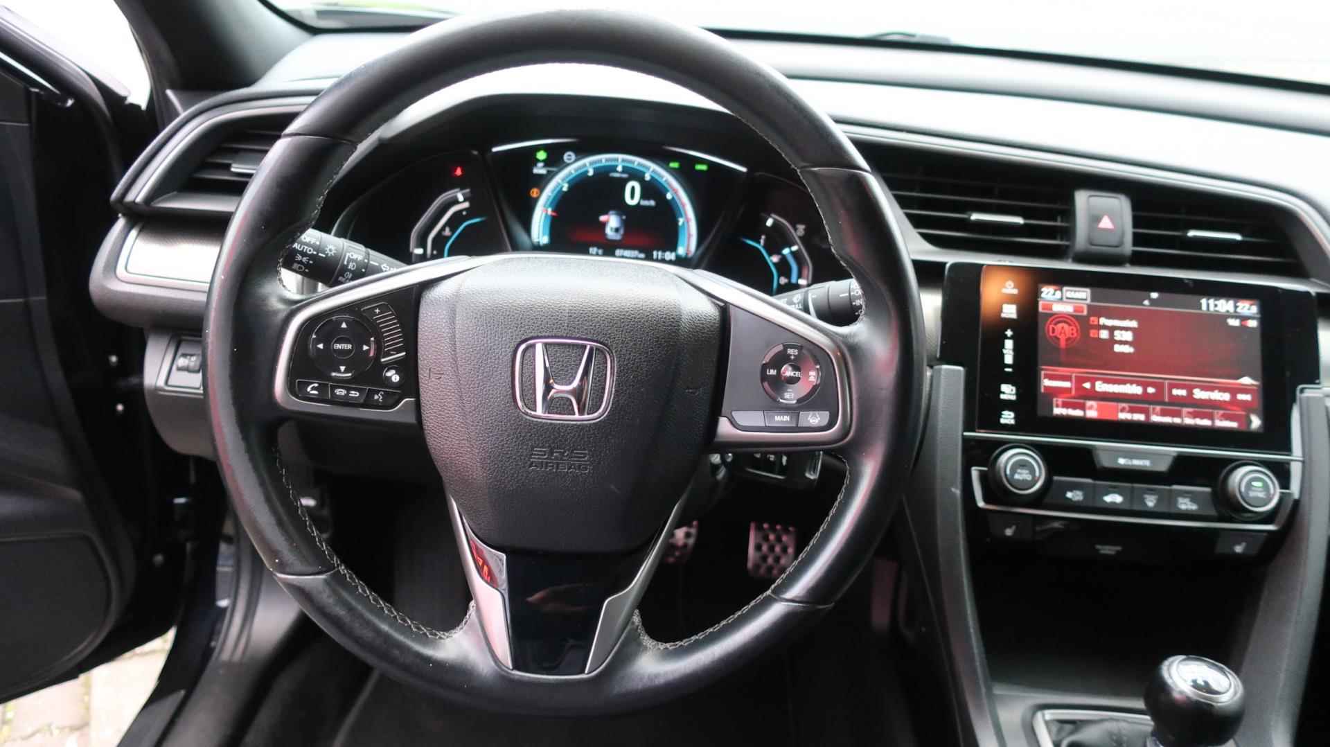 Honda Civic 1.0 i-VTEC Elegance / Achteruitrijcamera / Navi / Cruise - 11/34