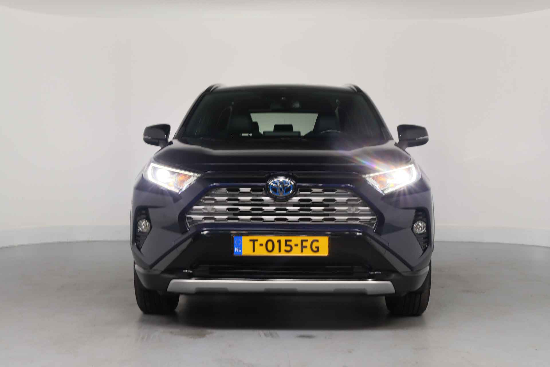 Toyota RAV4 2.5 Hybrid Bi-Tone | Dealer Onderhouden! | Bearlock | Camera | Clima | Stoelverwarming | LED | Cruise Adaptive | Keyless | Elekt - 3/39