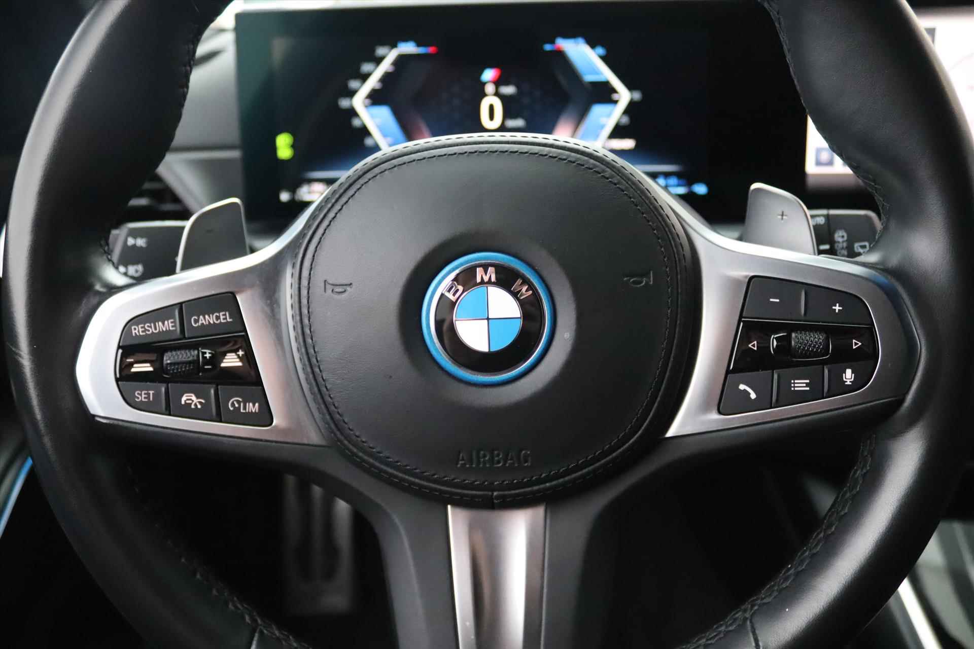 BMW 3-Serie Touring (g21) 330e 292PK AUTOMAAT (LCI) M-SPORT Navi | Adapt.Cruise | Widescreen Display | Memory | Keyless | HiFi | Adapt. Led | 19 Inch Lm | - 39/77