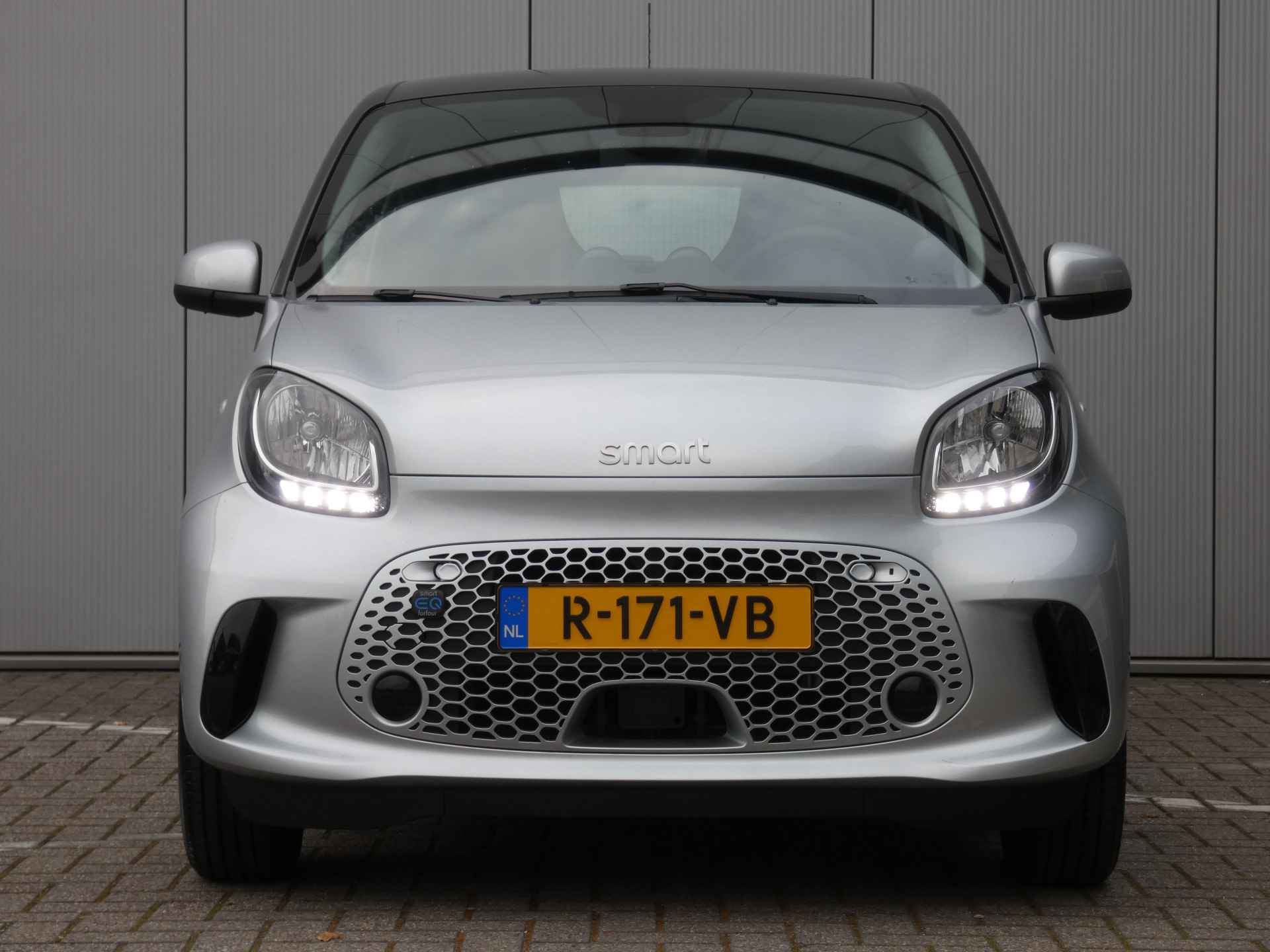 Smart Forfour EQ 17,7KWh | Cruise control | 15" | Automatische airco | € 13.495 na aftrek subsidie - 6/39