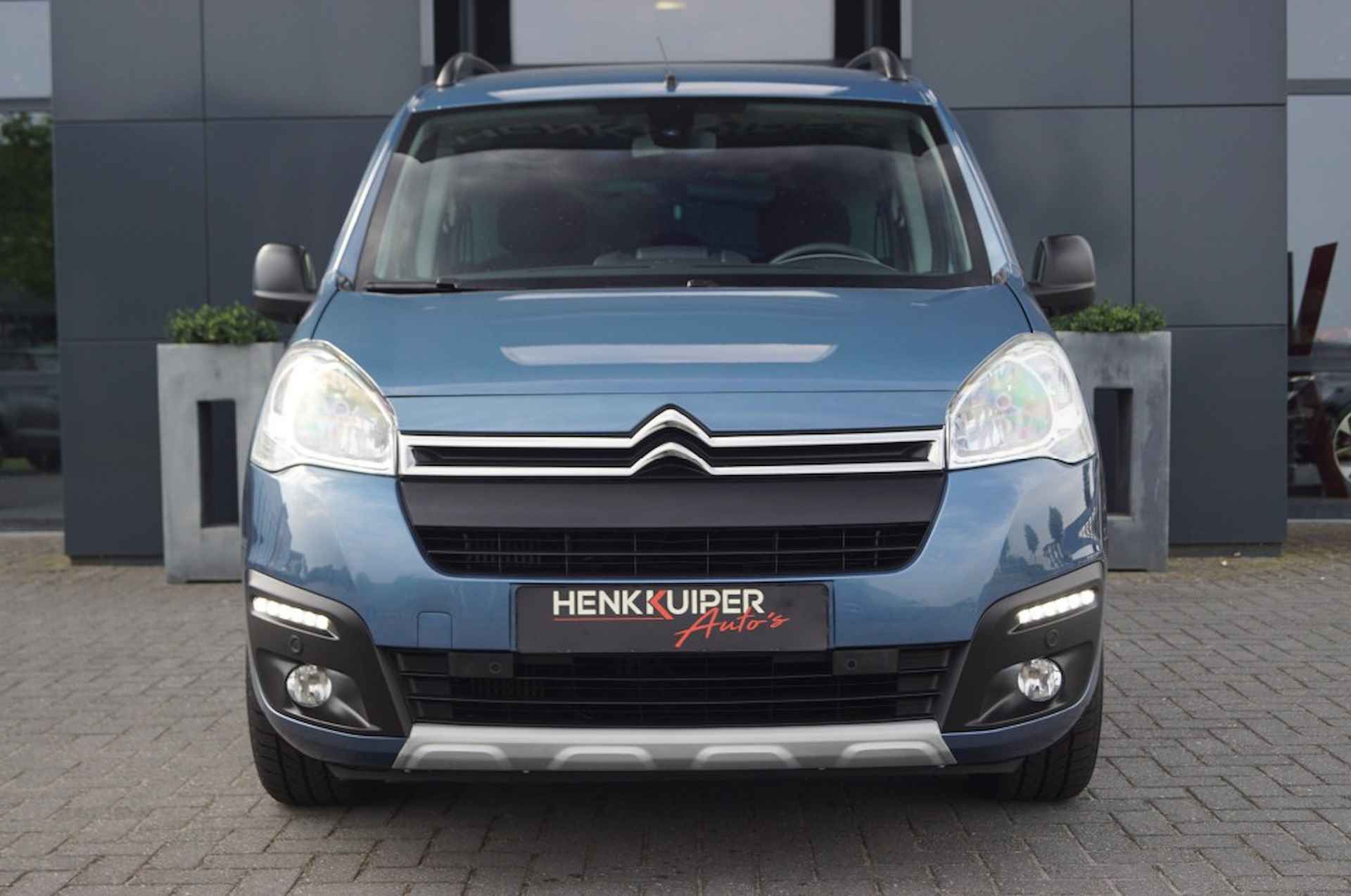 CITROEN Berlingo 1.2 Pur Tech XTR 110pk / PDC/Apple Carplay /Camera/Climate contr - 7/32