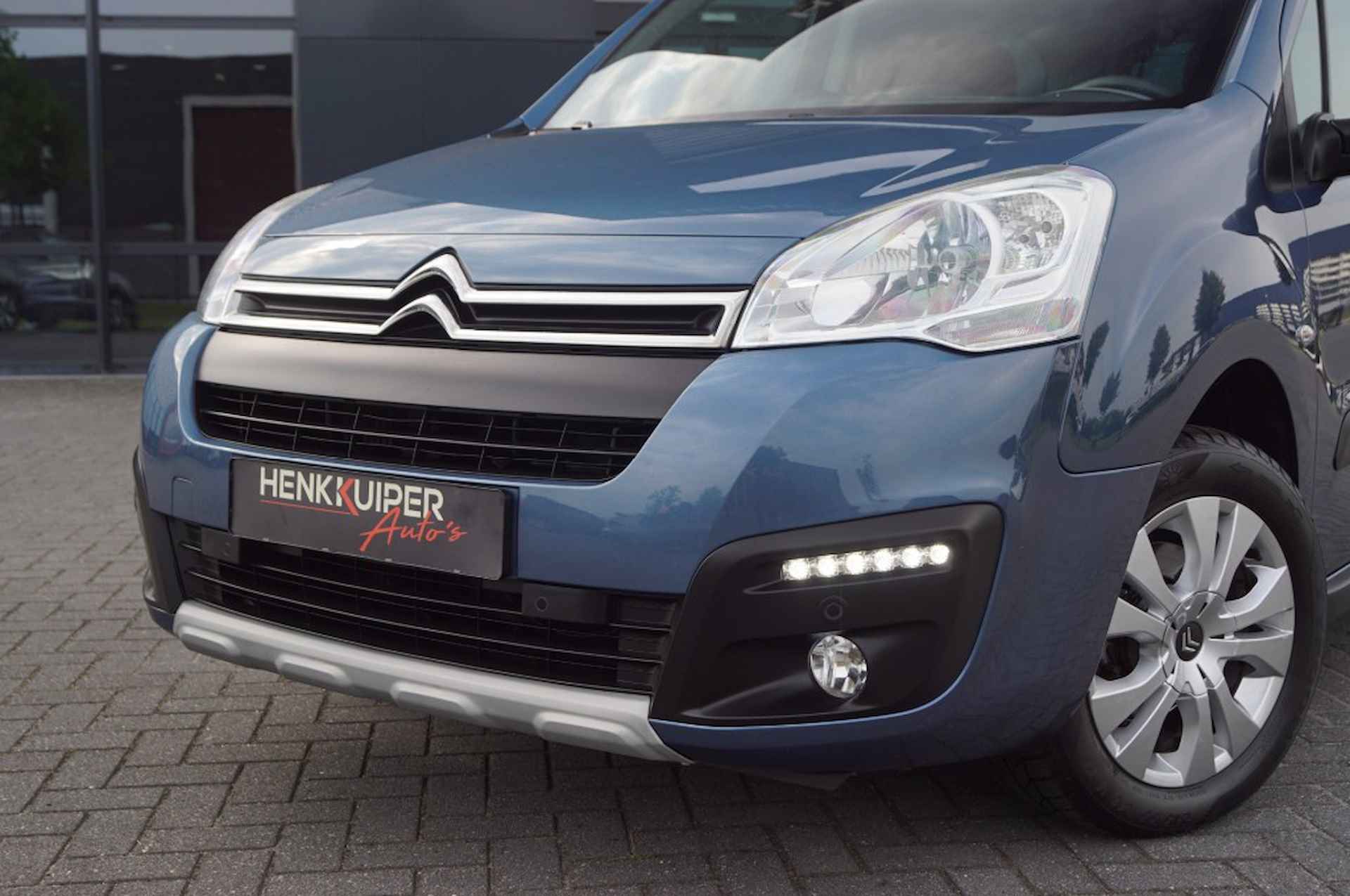 CITROEN Berlingo 1.2 Pur Tech XTR 110pk / PDC/Apple Carplay /Camera/Climate contr - 11/32