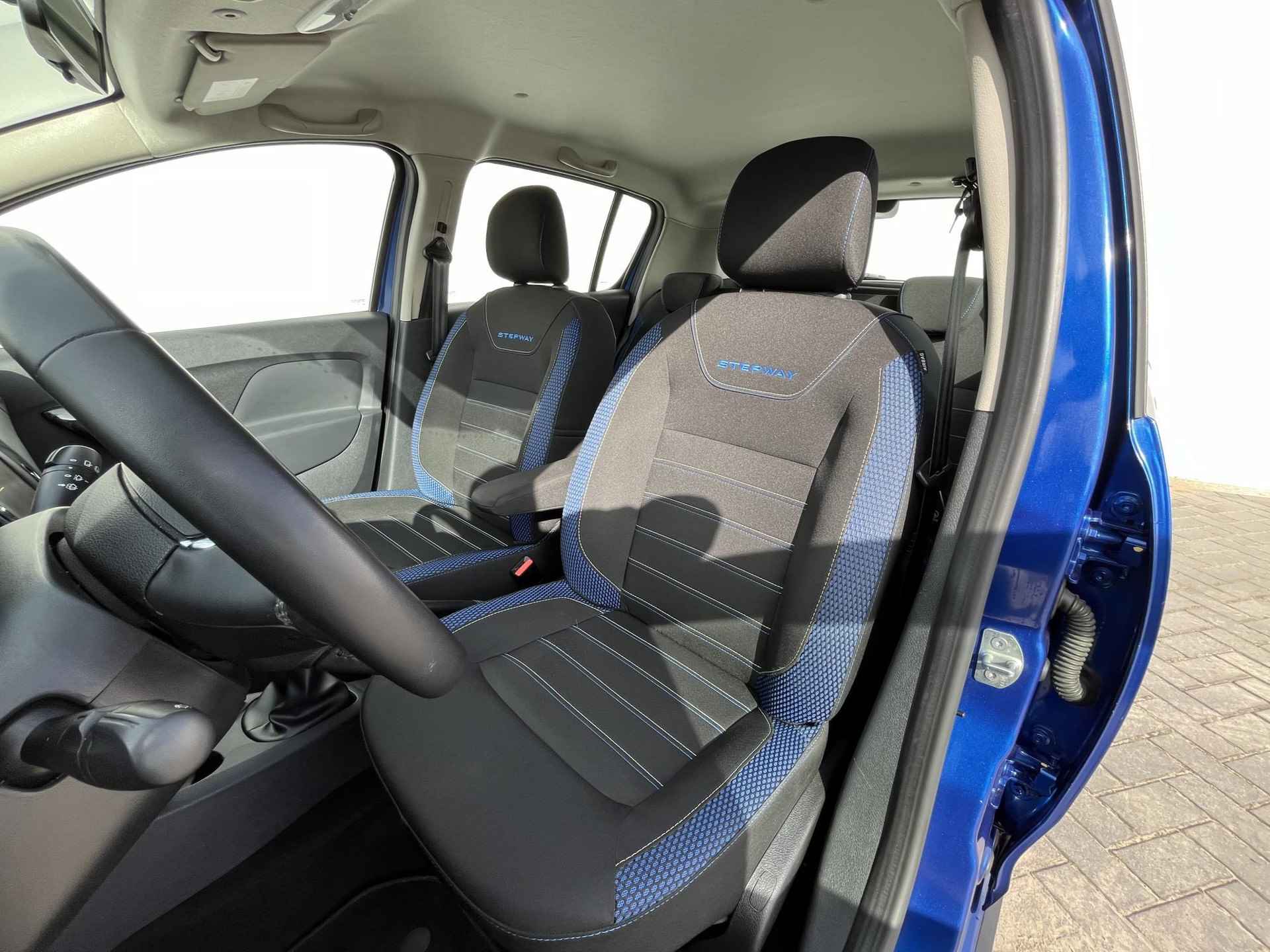 Dacia Sandero TCe 90PK SL Stepway / Navigatie / Climate control / Cruise control / Apple carplay & Android auto - 7/42