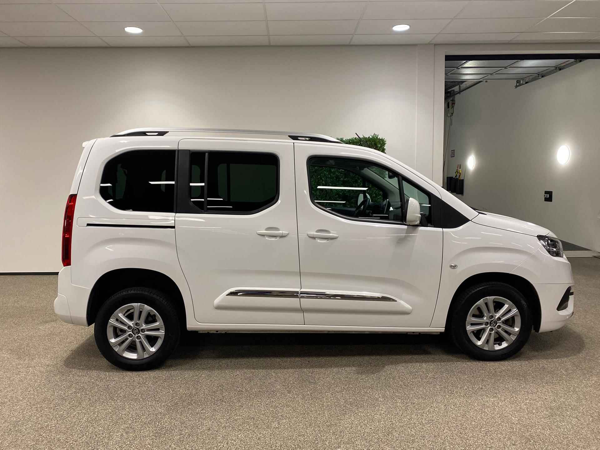 Toyota Proace City Verso L1 Rolstoelauto Automaat 3+1 - 6/34