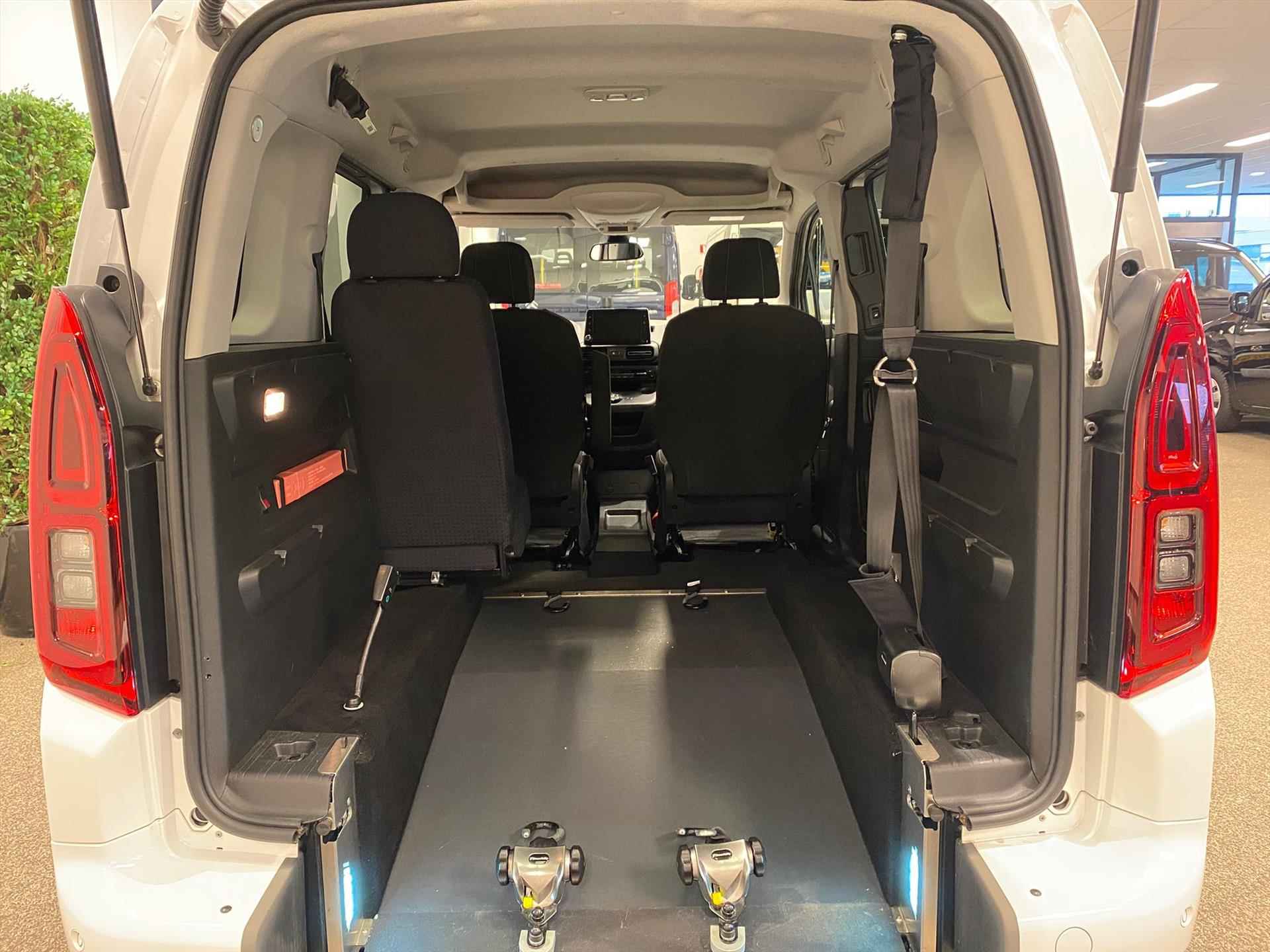 Toyota Proace City Verso L1 Rolstoelauto Automaat 3+1 - 7/34