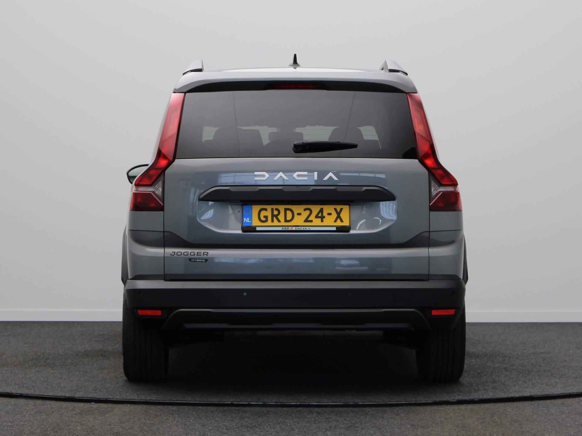 Dacia Jogger Hybrid 140pk Extreme 7p. | Achteruitrijcamera | Stoelverwarming | Navigatie | Cimate control | - 7/52