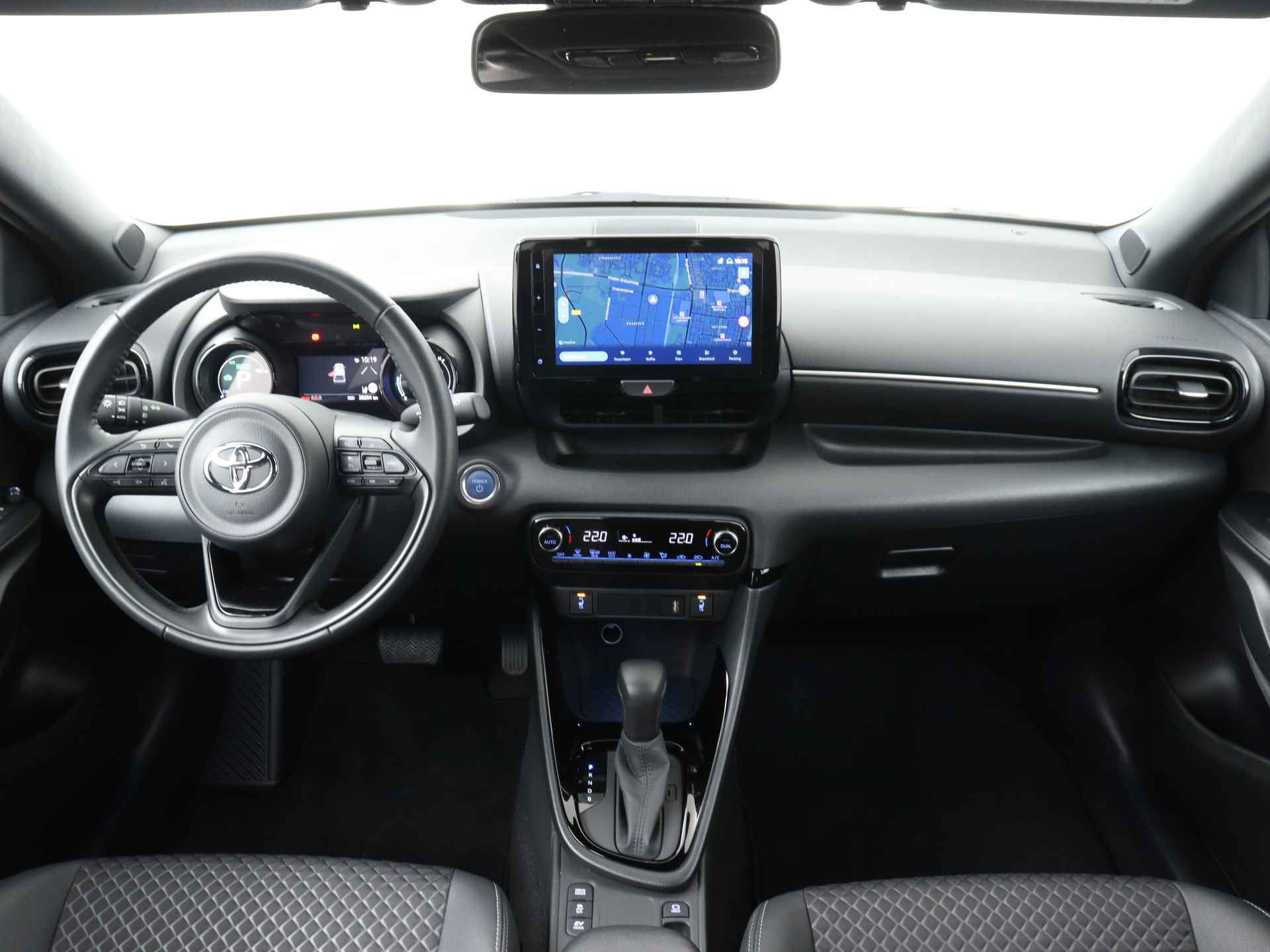 Toyota Yaris 1.5 Hybrid Executive Limited | Navigatie | Stoelverwarming | Lichtmetalen Velgen | - 6/43