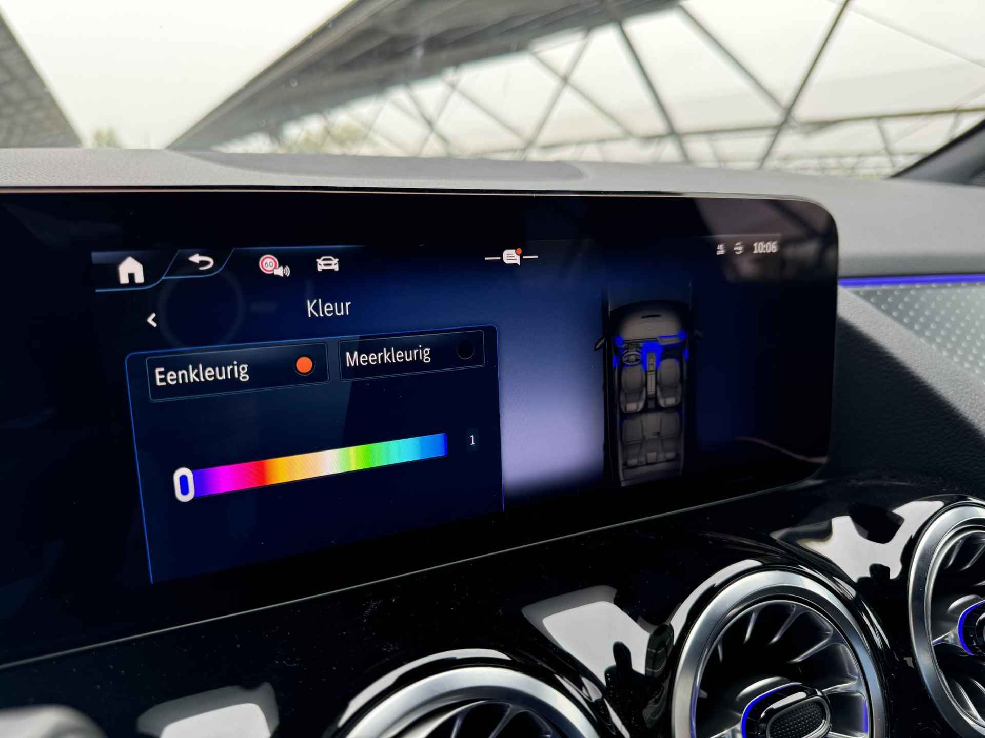 Mercedes-Benz EQA 250+ Business Edition 71 kWh | Facelift | Parkeercamera | Trekhaak | Apple carplay | Sfeerverlichting | Stoelverwarming | - 28/37