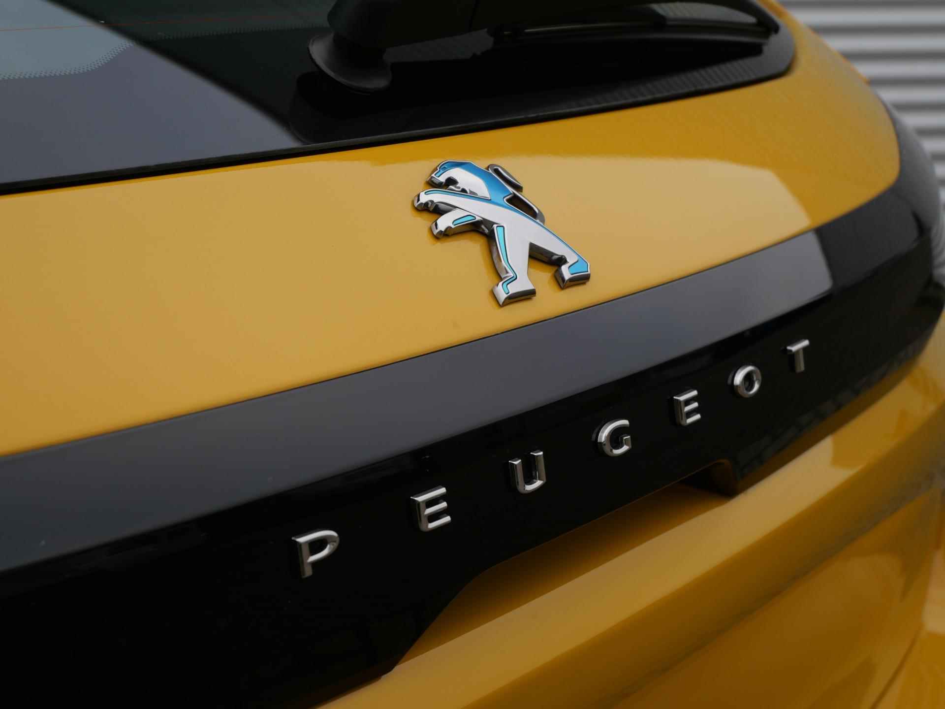 Peugeot e-208 5-deurs Active Pack EV 3-FASEN 50kWh 136pk 16% BIJTELLING! NU MET GRATIS THUISLADER NAVI | STOELVERW. | DAB+ | PARKEERHULP | KEYLESS START | LM-VELGEN - 15/77