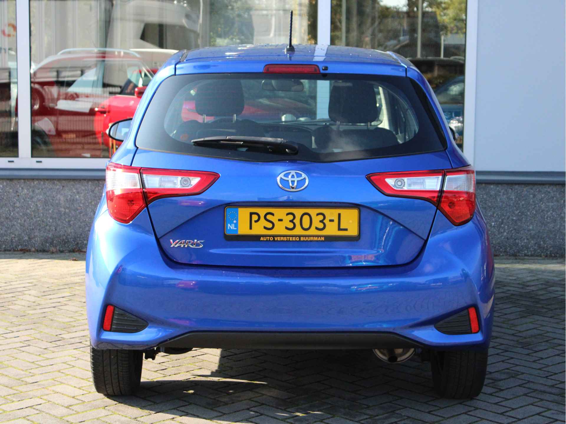 Toyota Yaris 1.0 VVT-i Comfort Bluetooth, Radio/CD-Speler, Regensensor, Airco - 17/31