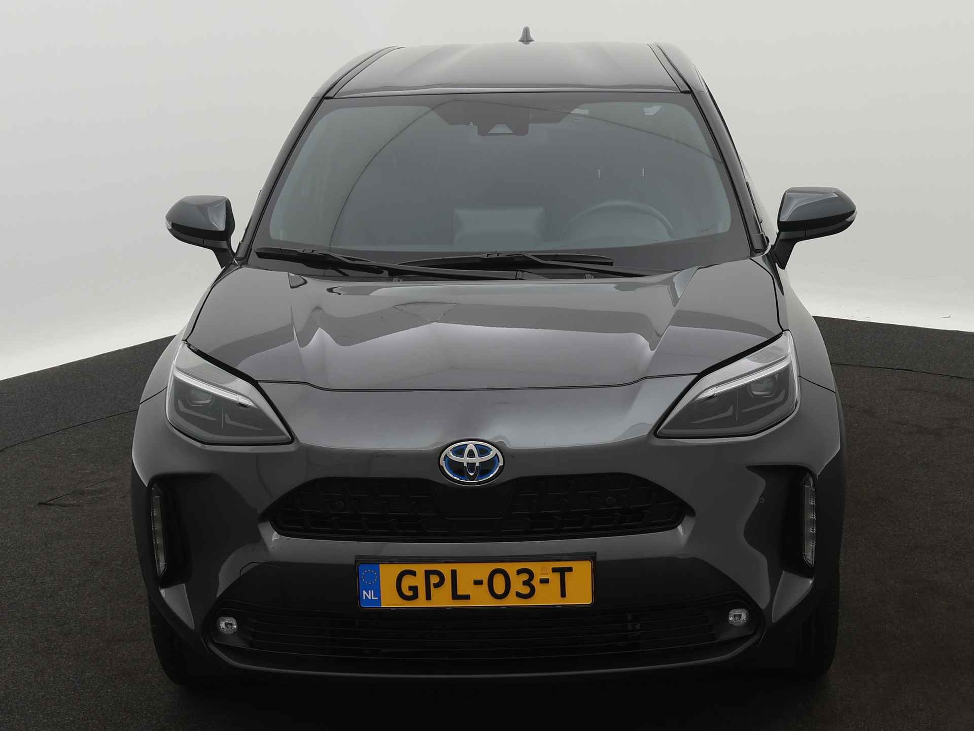 Toyota Yaris Cross 1.5 Hybrid Dynamic Limited | Winter Pack | Parkeersensoren | Apple Carplay/Android Auto | Climate Control | - 28/44