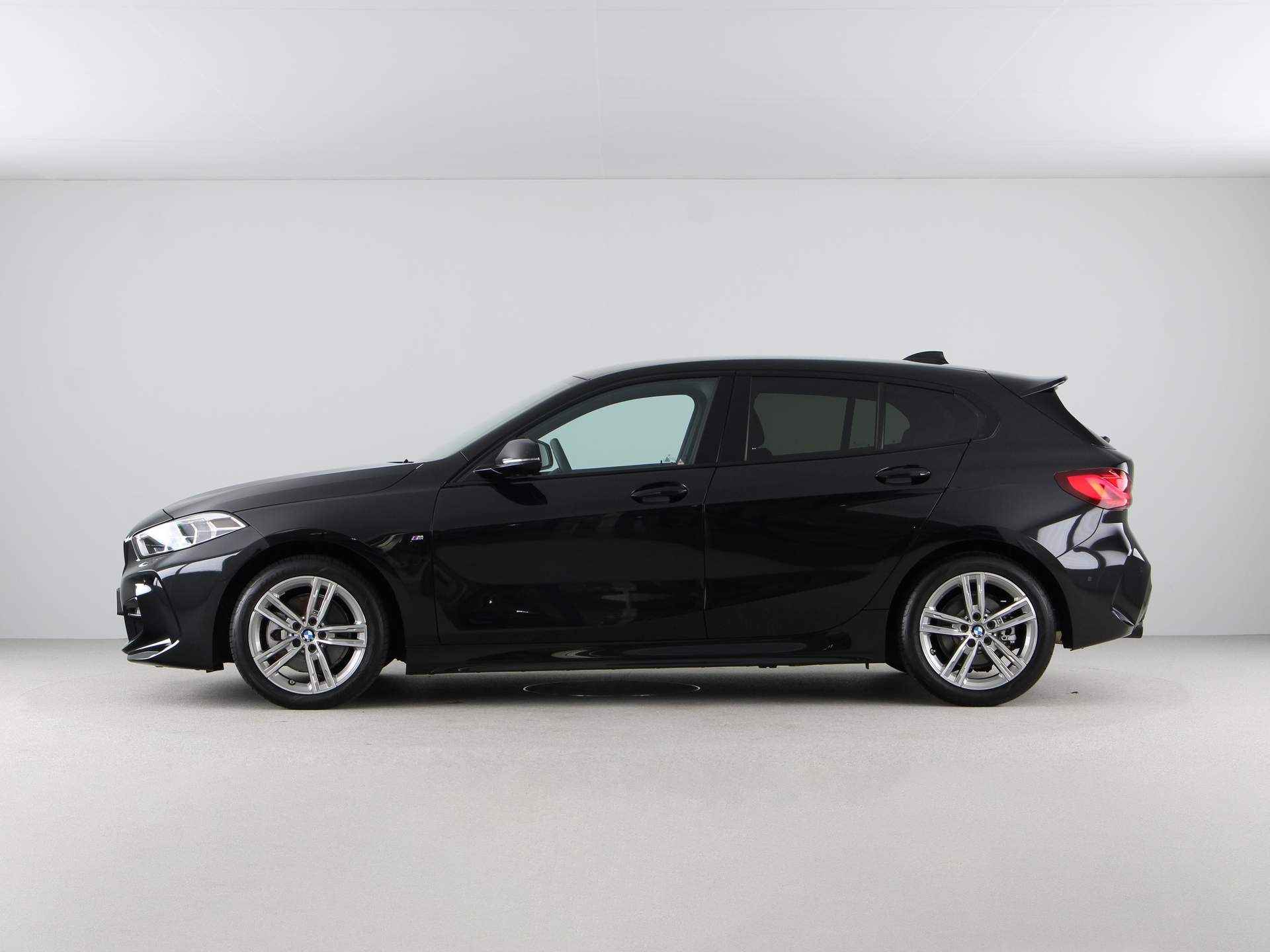 BMW 1 Serie 118i M-Sport - 13/23