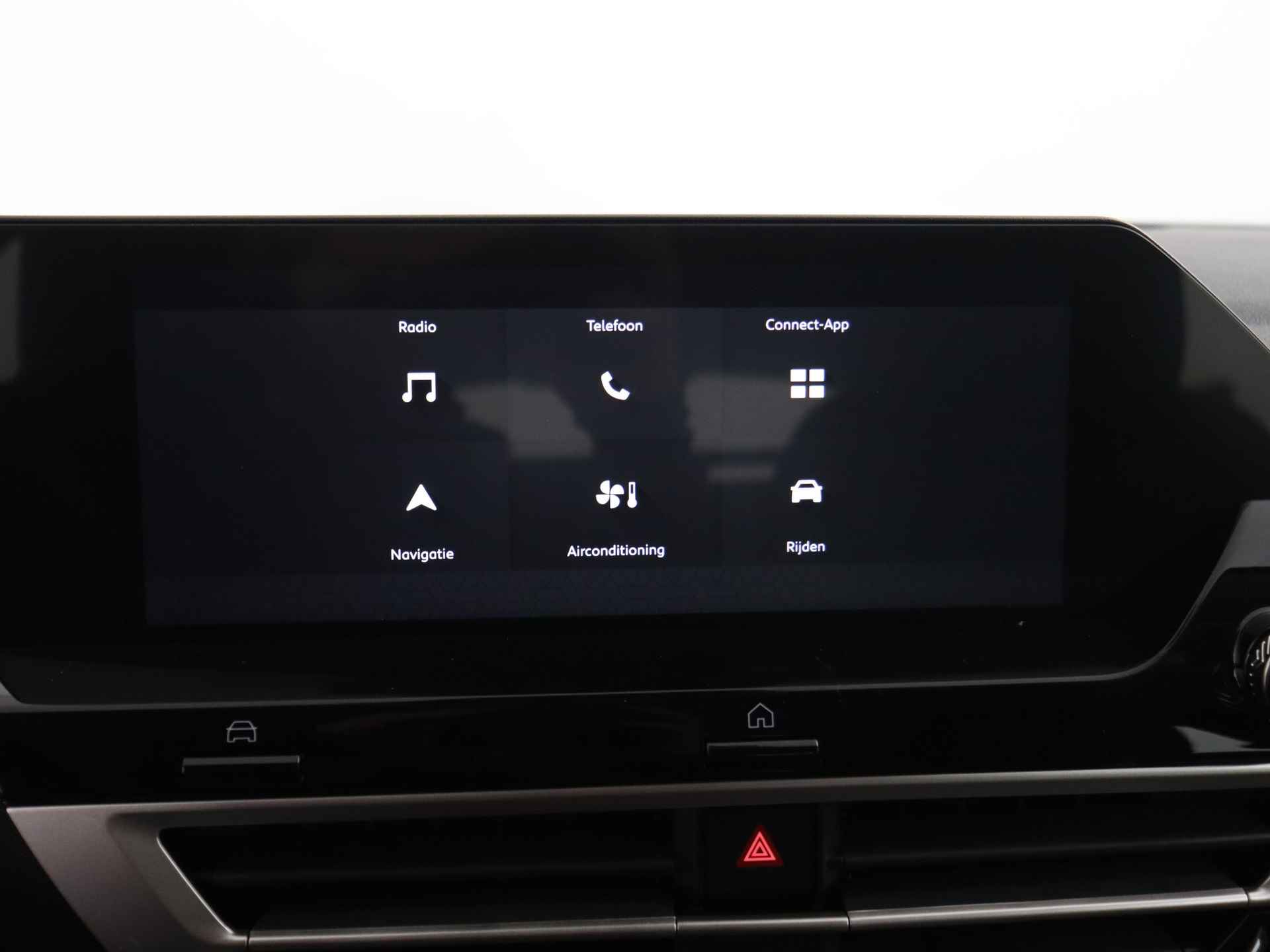 Citroën Ë-C4 You 50 kWh | Rijklaar | Apple Carplay | Comfort Seats | - 18/27