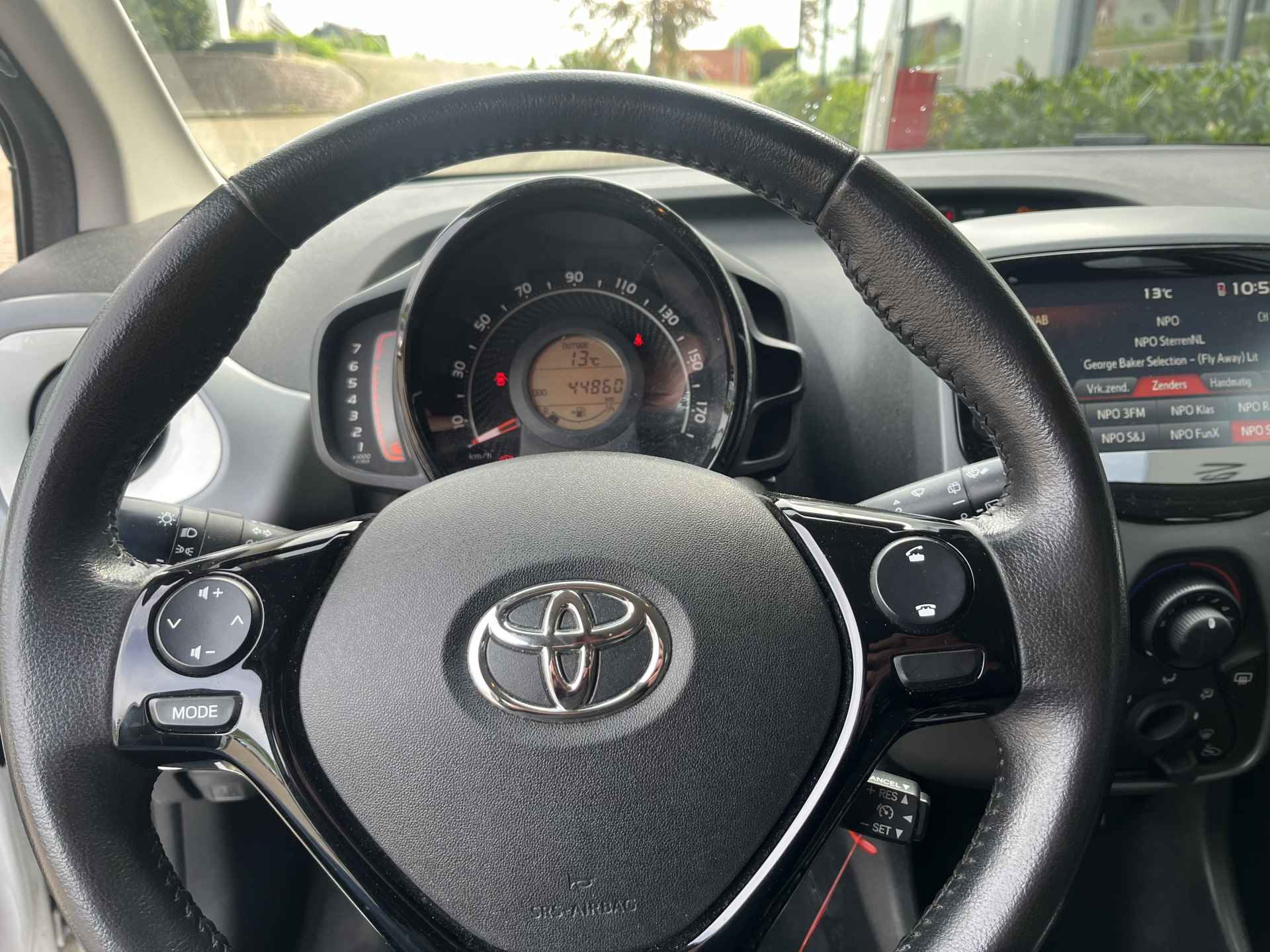 Toyota Aygo 1.0 VVT-i x-play - 12/21