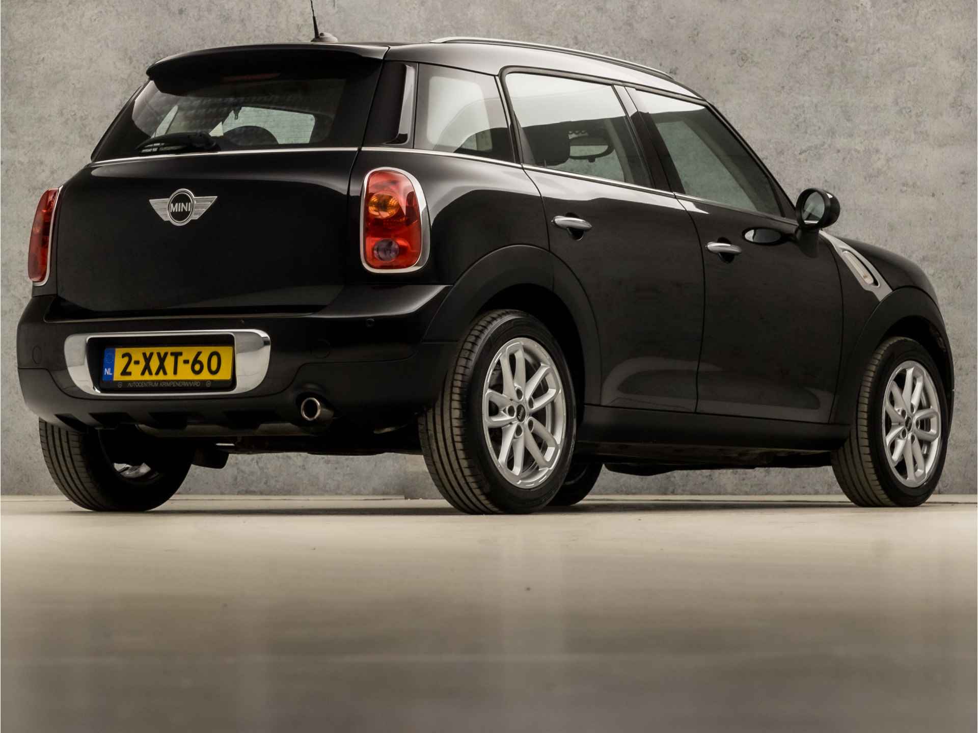 MINI Countryman 1.6 One Knockout Edition (NAVIGATIE, LOGISCH NAP, XENON, CLIMATE, LEDER, SPORTSTOELEN, PARKEERSENSOREN, LM VELGEN, CRUISE, NIEUWE APK, NIEUWSTAAT) - 5/34