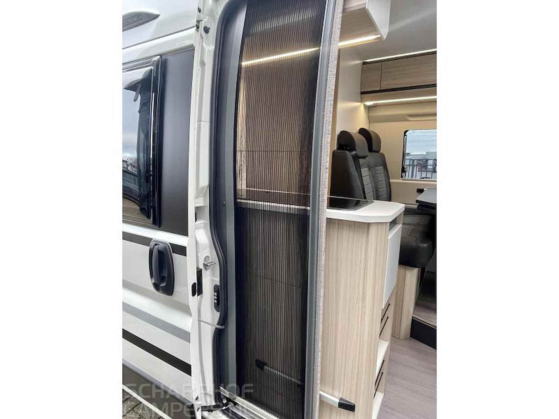 Adria Twin Axess  600 SP 140 - 5/23