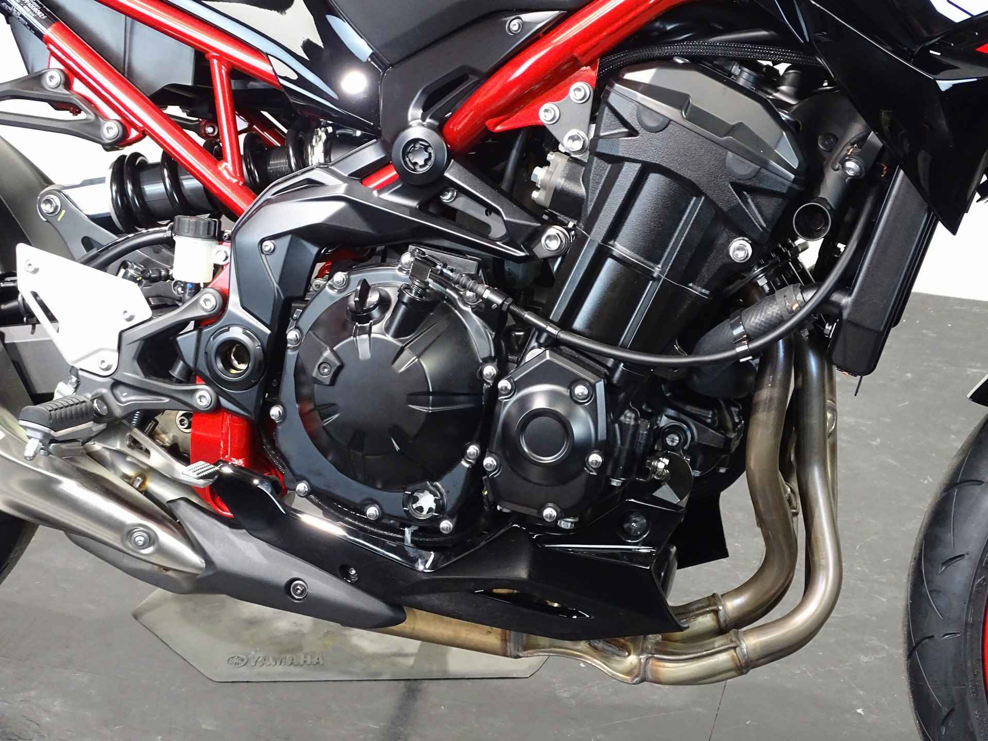 Kawasaki Z 900 70 KW - 5/14