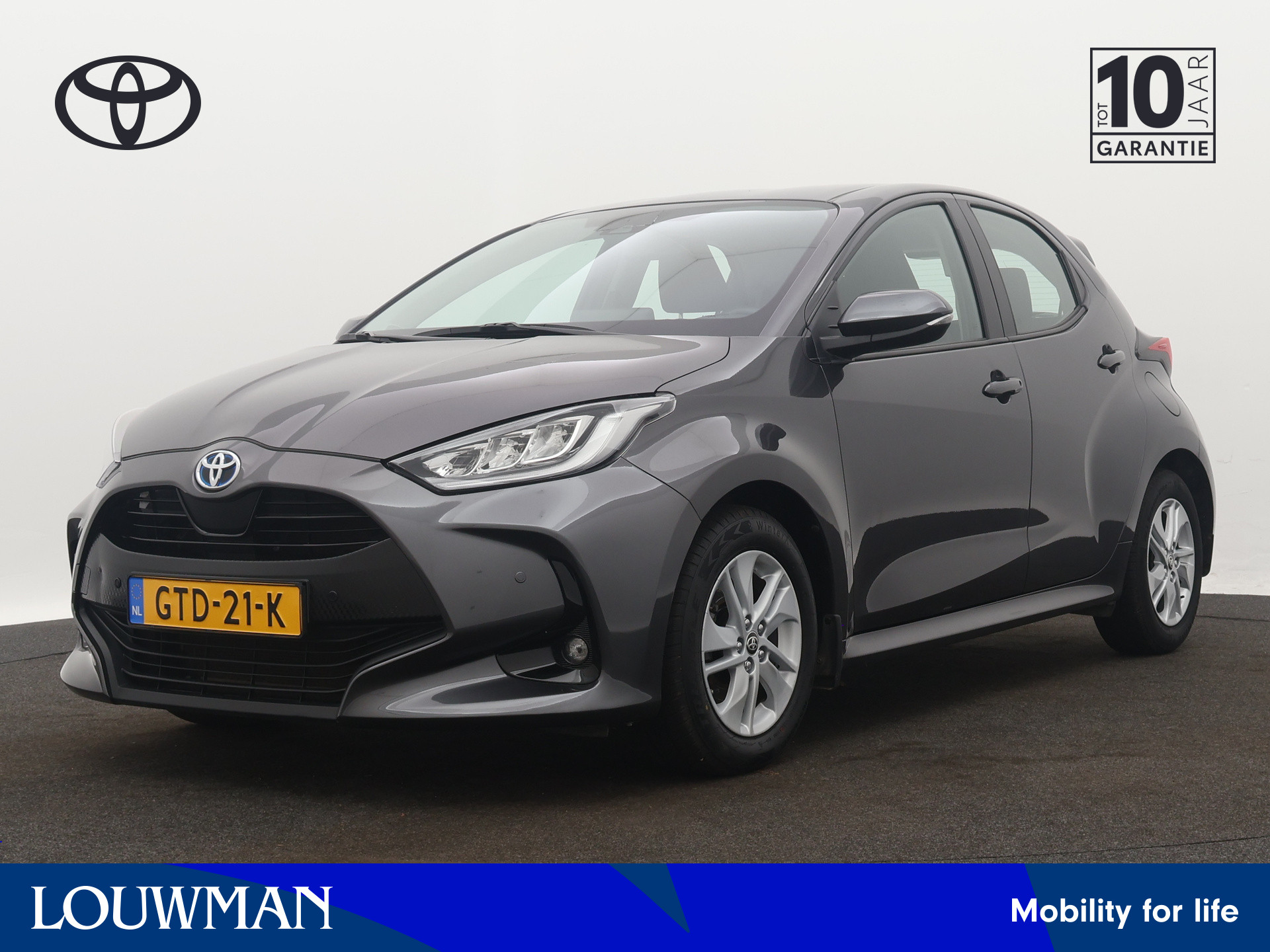 Toyota Yaris 1.5 Hybrid Active Plus Limited | LED | Voorstoelen verwarmd | Camera | Parkeersensoren |