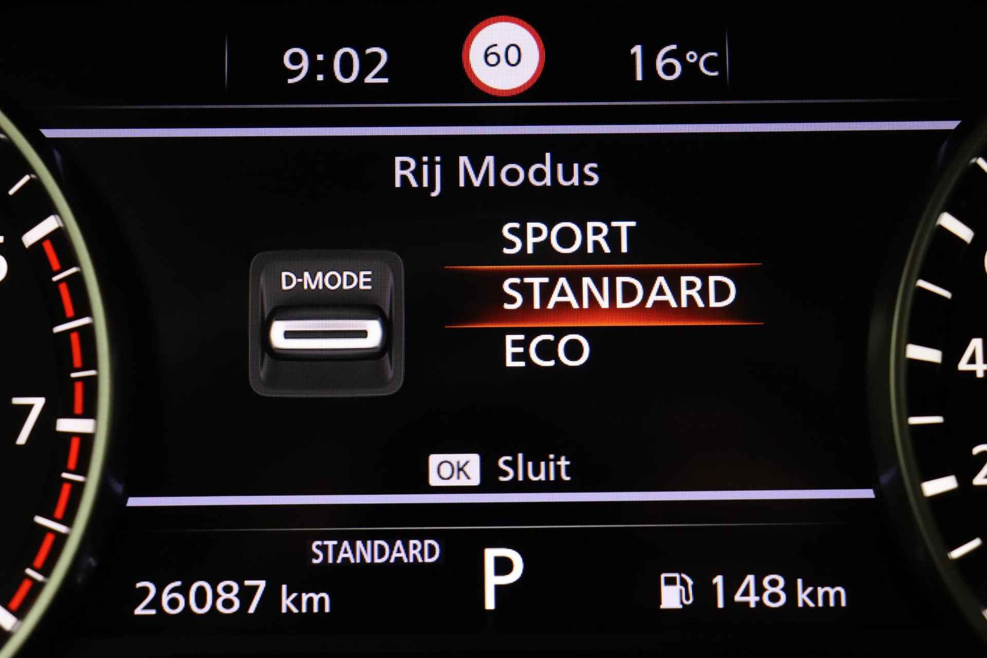 Nissan Qashqai 158pk MHEV Xtronic N-Connecta | 360 graden camera | Adaptieve cruise control | Climate control | Stoel, Stuur en Voorruitverwarming | Navigatie | Licht metalen wielen | - 39/47