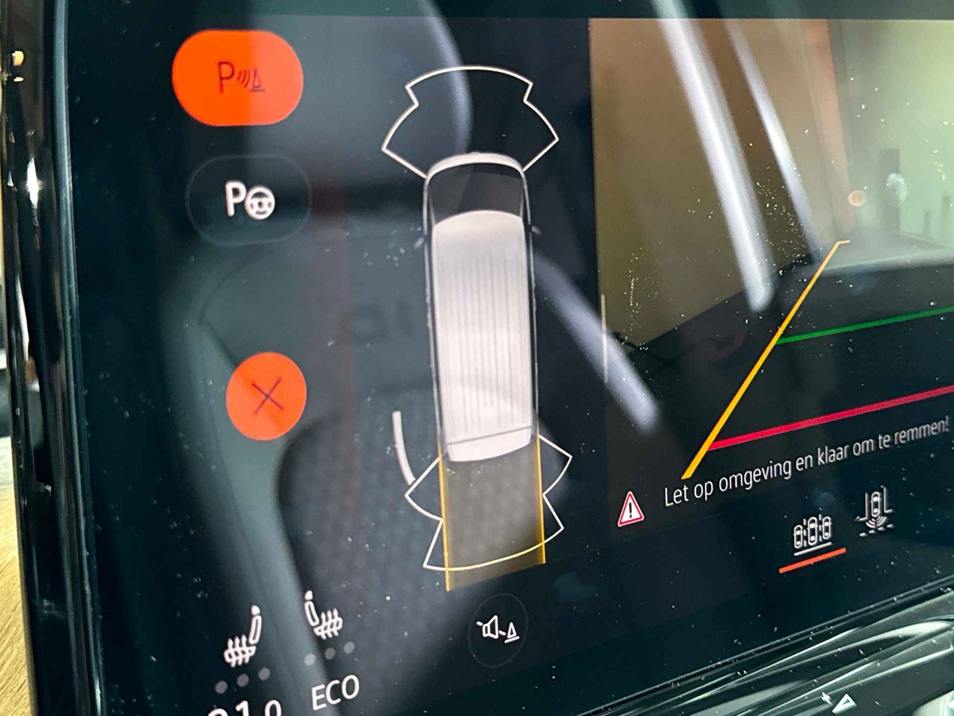 Volkswagen ID. Buzz Pro 77kWh 204pk / Adaptive Cruise Control / Navigatiesysteem / Achteruitrijcamera / Koplampverlichting LED Matrix (IQ.Light) - 15/35