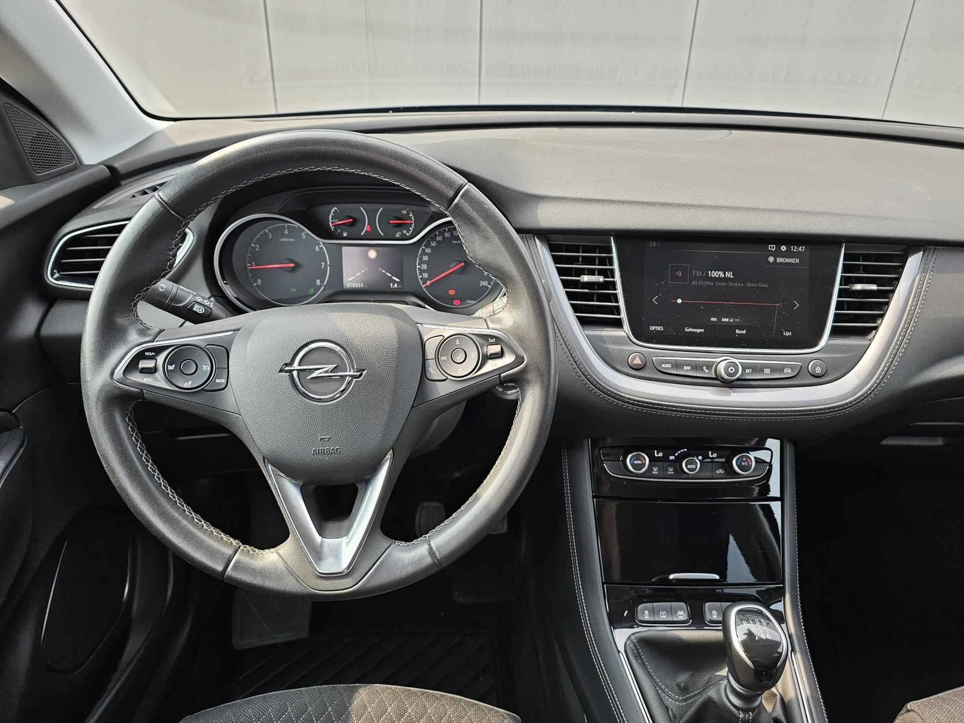 Opel Grandland X 130pk Innovation | Navigatie | Parkeercamera | Elektrische achterklep - 11/46