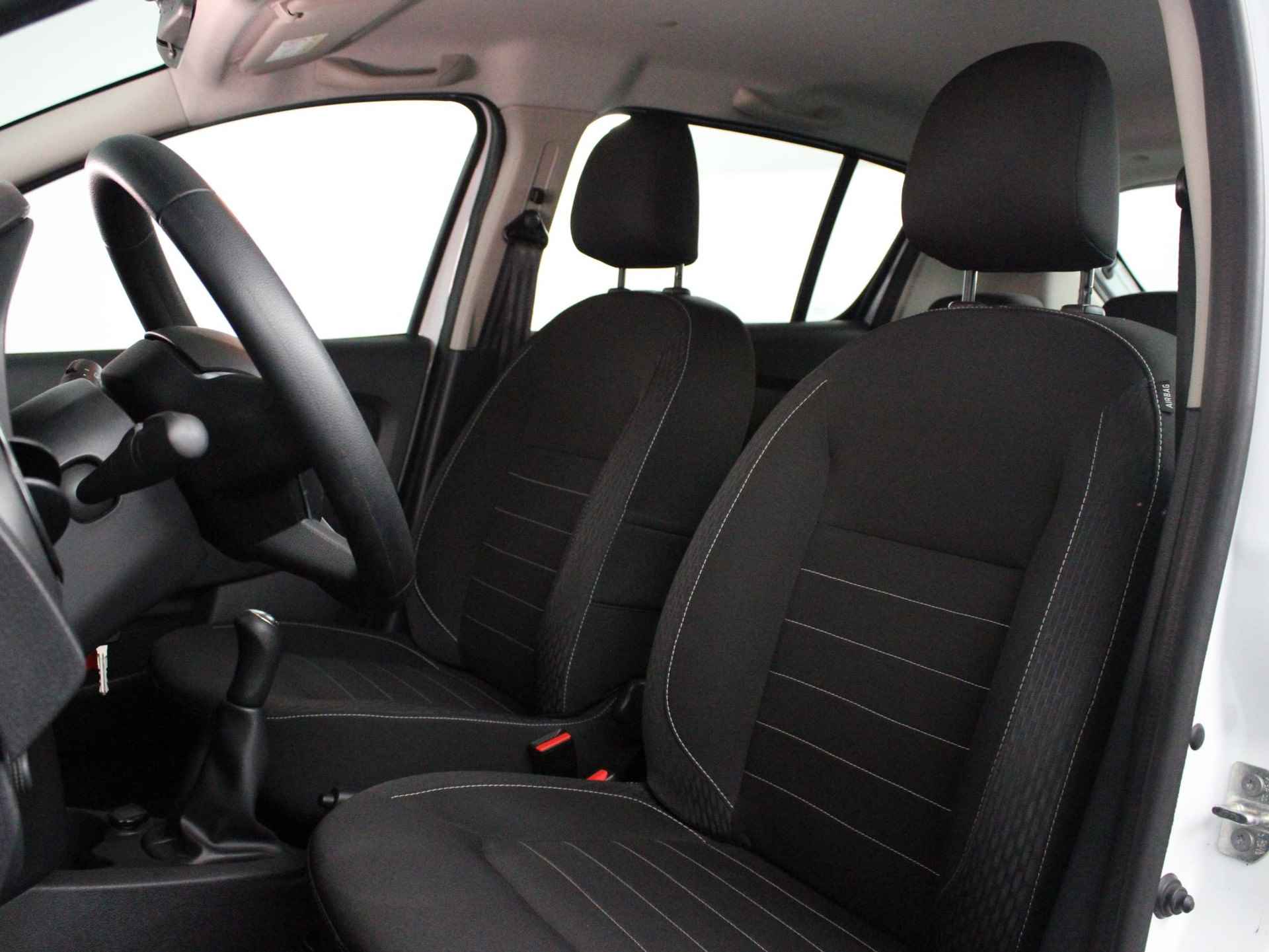Dacia Sandero 1.0 TCe 100 Comfort | LED | PDC | Navi | DAB+ | Airco | Cruise | Bluetooth | 29.617 KM! | Stoelverwarming - 11/42
