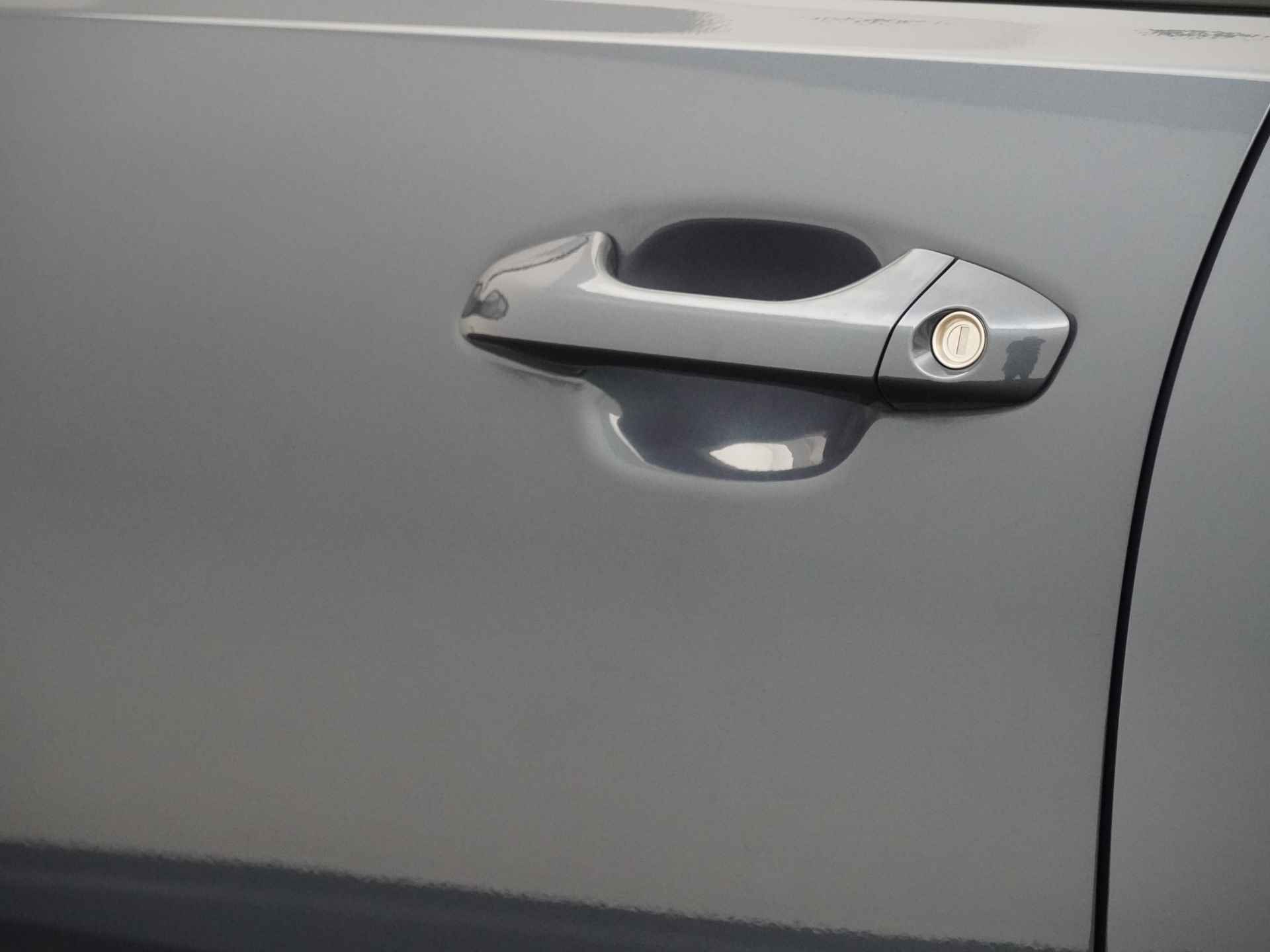 Kia Stonic 1.0 T-GDi MHEV DynamicLine - Achteruitrijcamera - Cruise control - Apple Carplay/Android auto - Fabrieksgarantie tot 04-2030 - 18/48