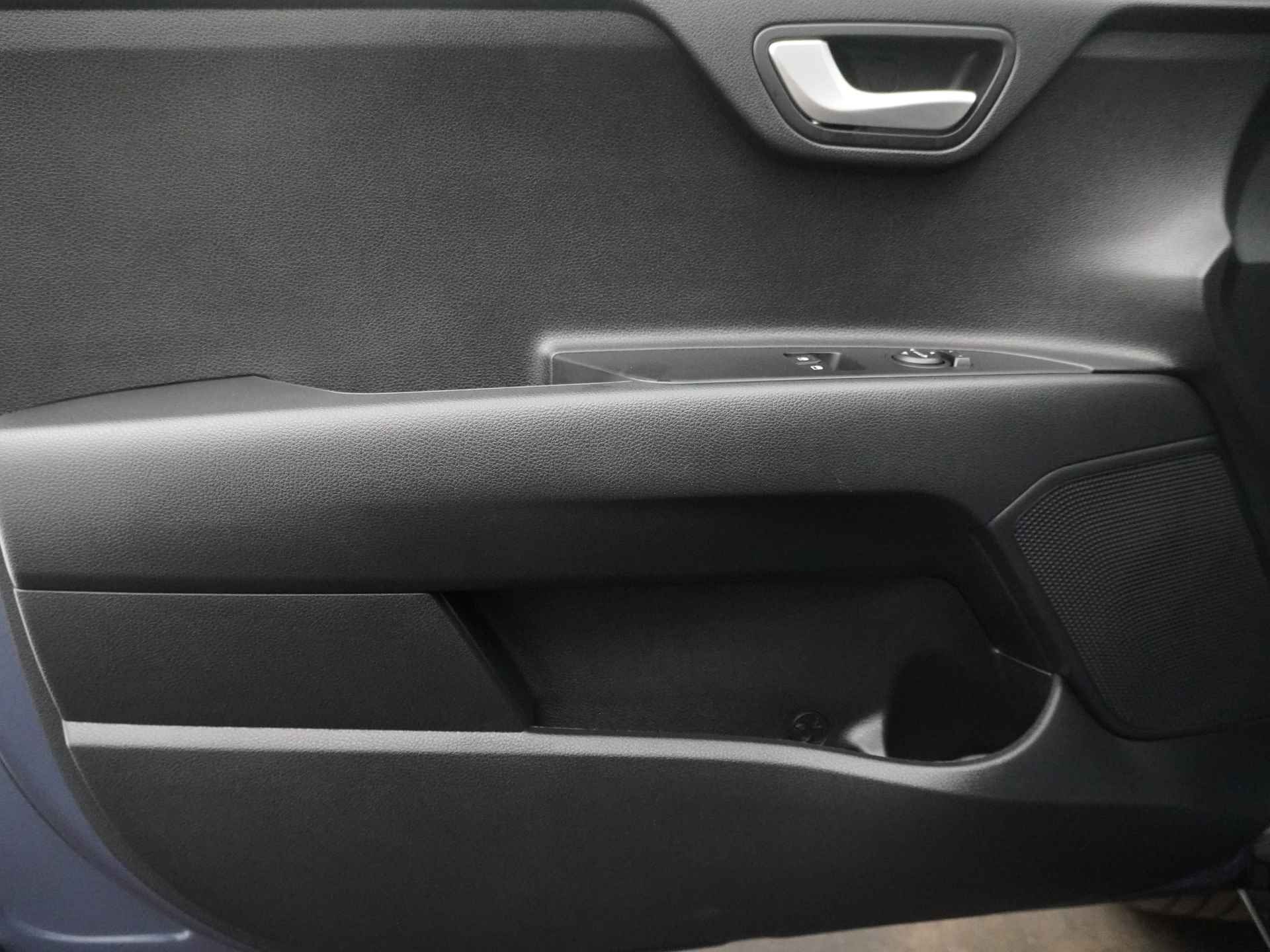 Kia Stonic 1.0 T-GDi MHEV DynamicLine - Achteruitrijcamera - Cruise control - Apple Carplay/Android auto - Fabrieksgarantie tot 04-2030 - 23/48