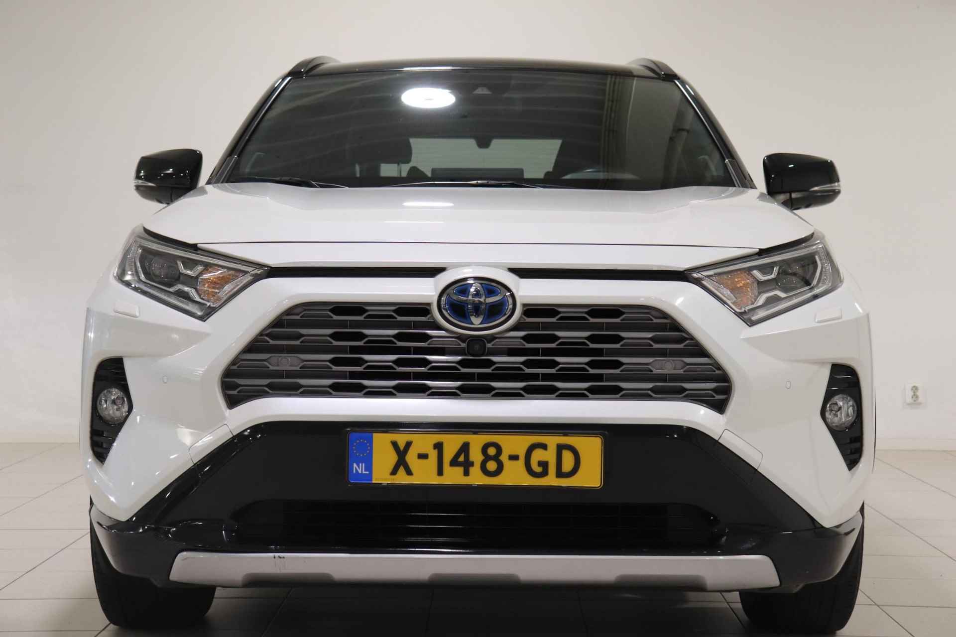 Toyota RAV4 2.5 Hybrid AWD Bi-Tone Limited, Cruise Control, Climate Control, Stoelverwarming, Stuurwielverwarming, Voorruitverwarming bij de Ruitenwissers, Camera 360 graden, JBL, BSM - 11/33