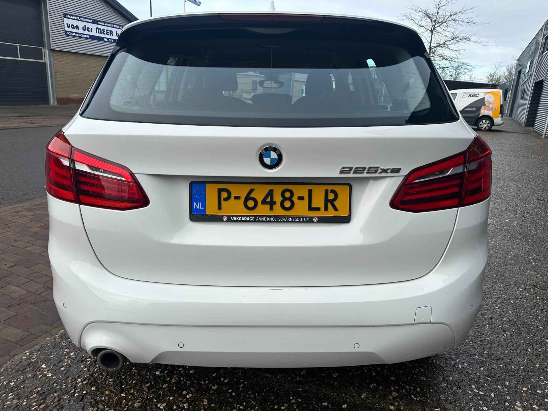 BMW 2-serie Active Tourer 225xe PHEV iPerformance Executive - 8/38