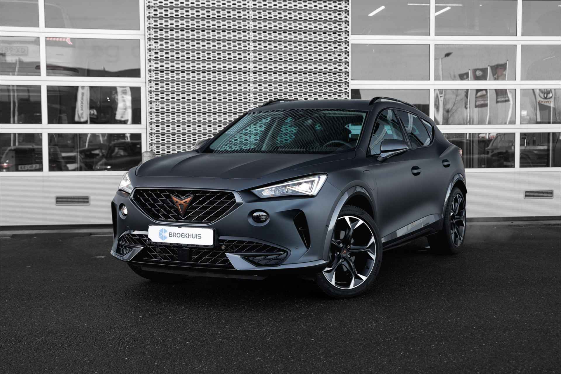 CUPRA Formentor 1.4 e-Hybrid 204 pk Business | Camera | Carplay | Navigatie | Adapt. Cruise