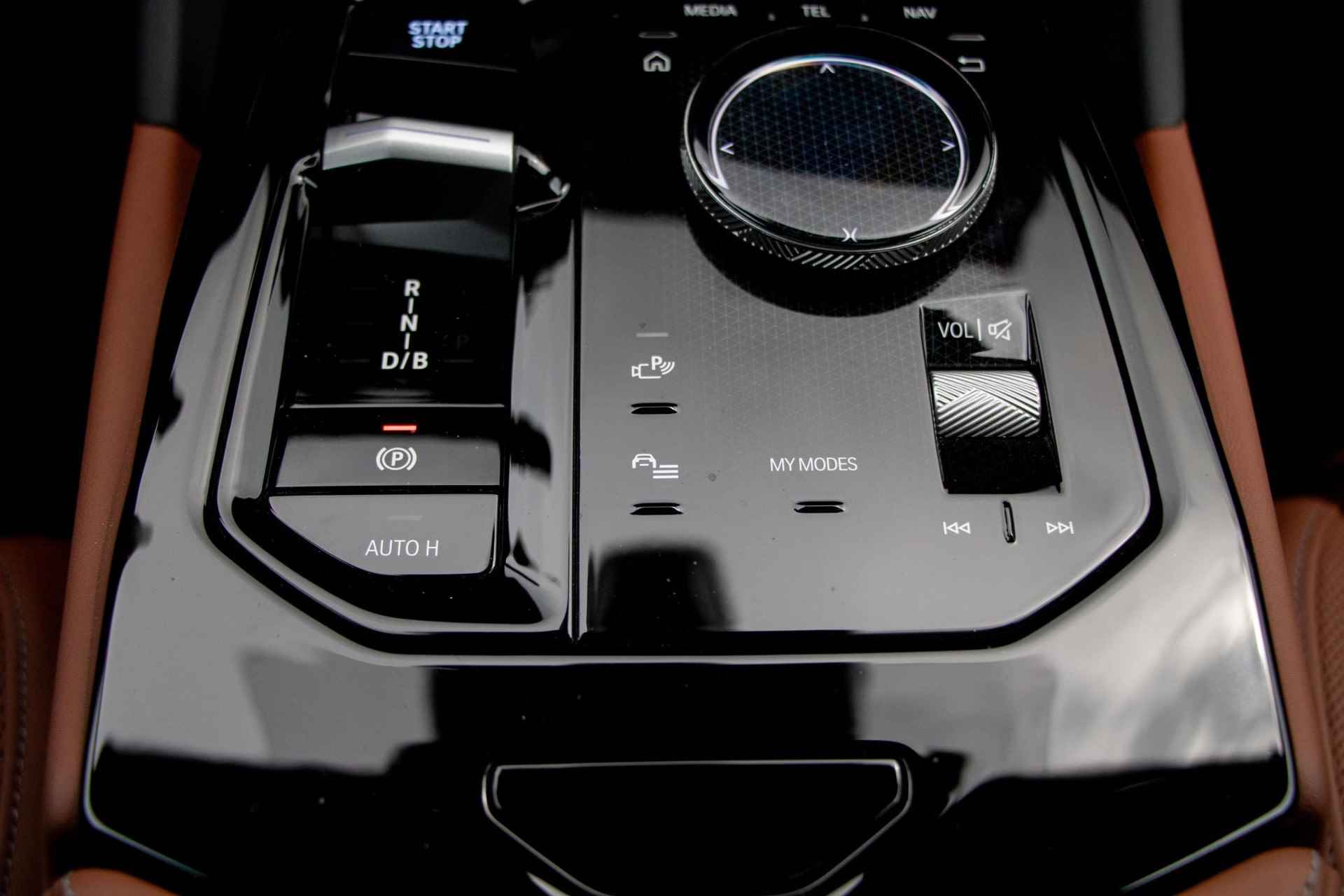 BMW i5 Sedan eDrive40 84 kWh | M Sport Pro | Driving Assistant Pro | Panoramadak | - 17/37