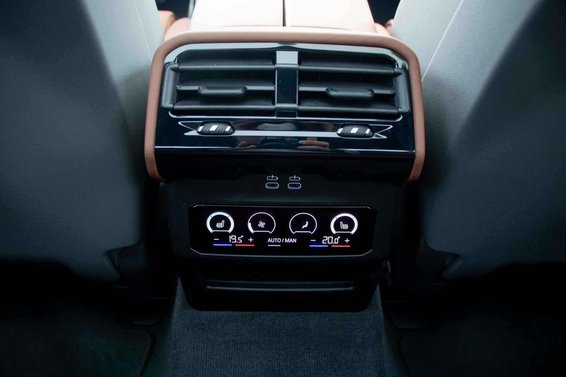 BMW i5 Sedan eDrive40 84 kWh | M Sport Pro | Driving Assistant Pro | Panoramadak | - 27/37