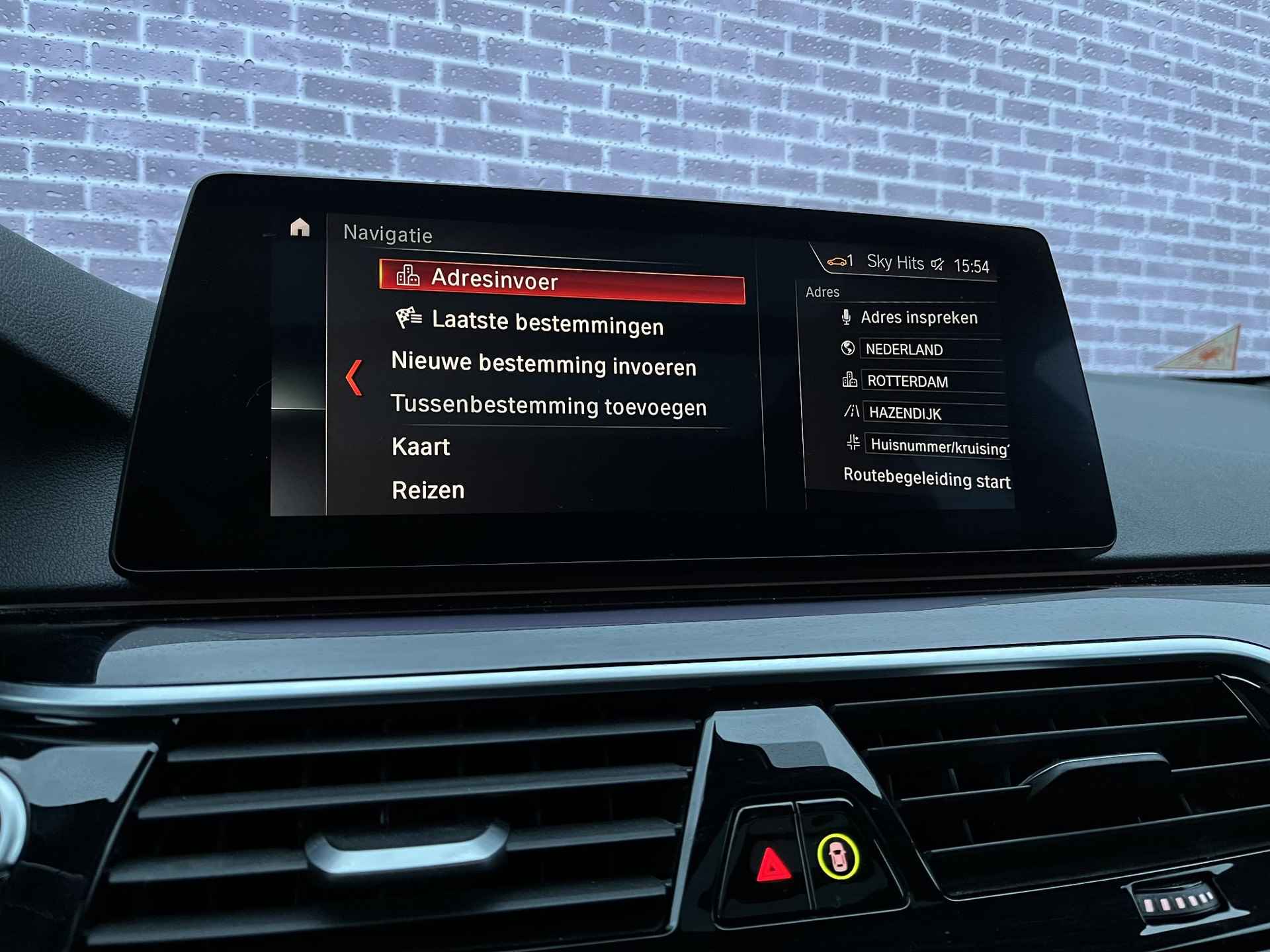 BMW 5-serie Touring 540i xDrive High Executive |Schuif Kanteldak | Achteruitrijcamera | Apple Carplay | Leer | Stoelverwarming | Sportonderstel | Keyless | Adaptive Cruisecontrole | PDC |Parkeersensoren| - 9/49