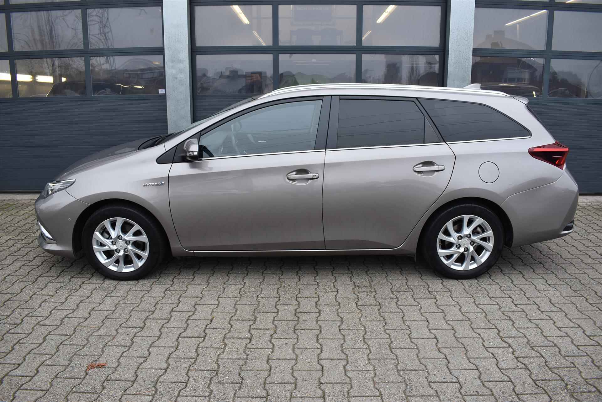 TOYOTA Auris 1.8 Hybrid 136pk Lease Pro - 2/40