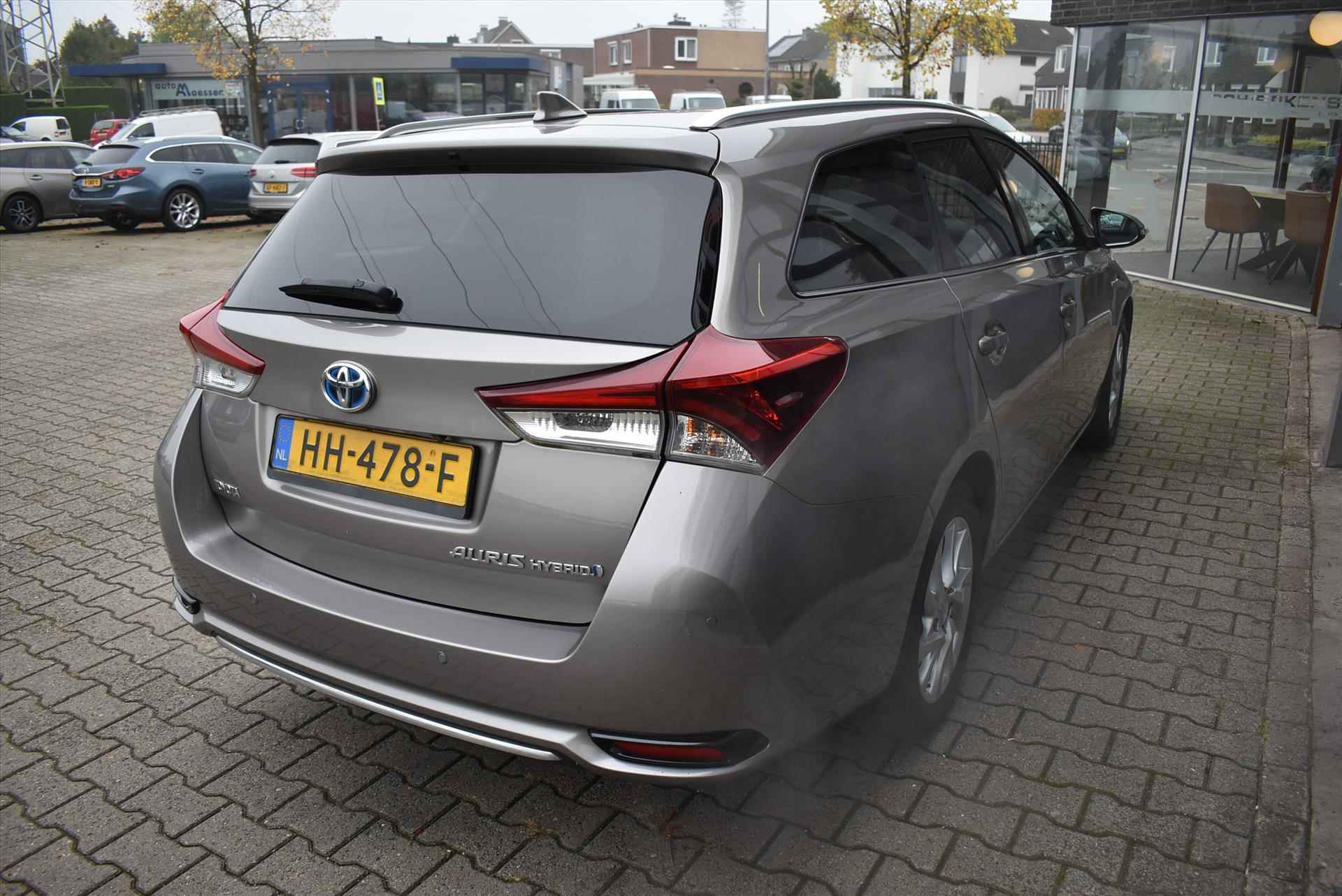 TOYOTA Auris 1.8 Hybrid 136pk Lease Pro - 18/40