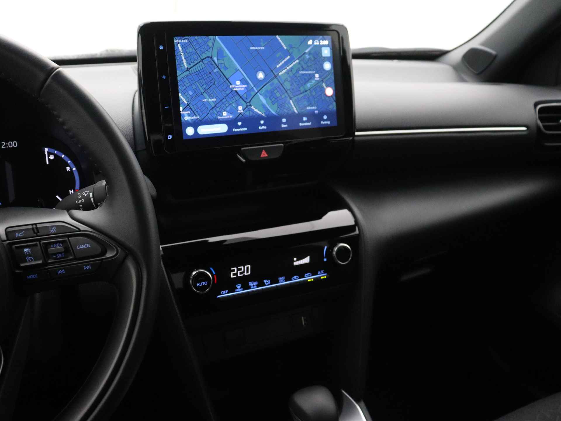 Toyota Yaris Cross 1.5 Hybrid Dynamic | Cloud Navigatie | LED | Climate Control | - 8/45