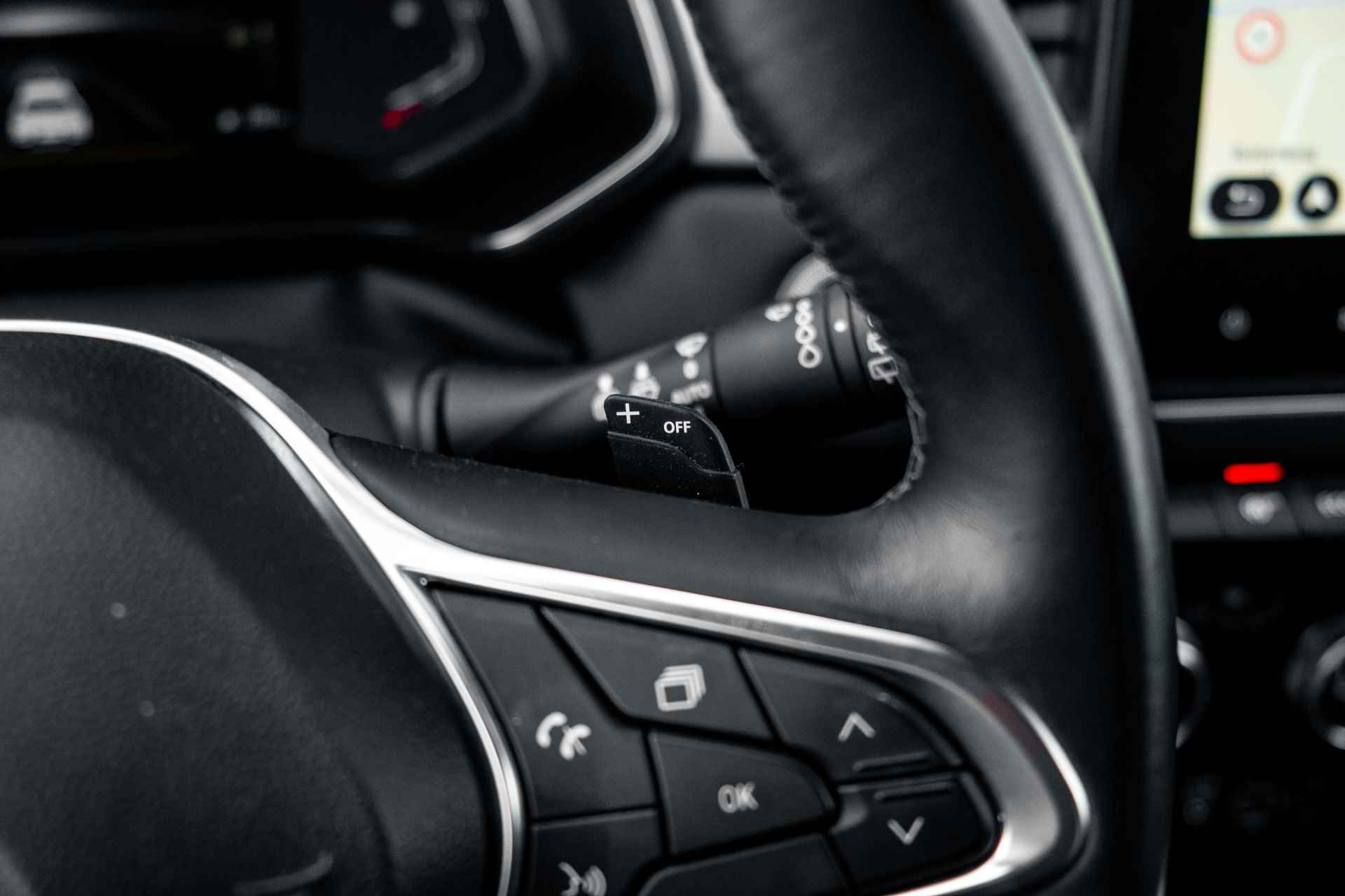 Renault Captur 1.3 TCe 155pk Edition ONE | Automaat | sensoren achter | LM Velgen 18 "| Navigatie | incl. Bovag rijklaarpakket met 12 maanden garantie - 37/49