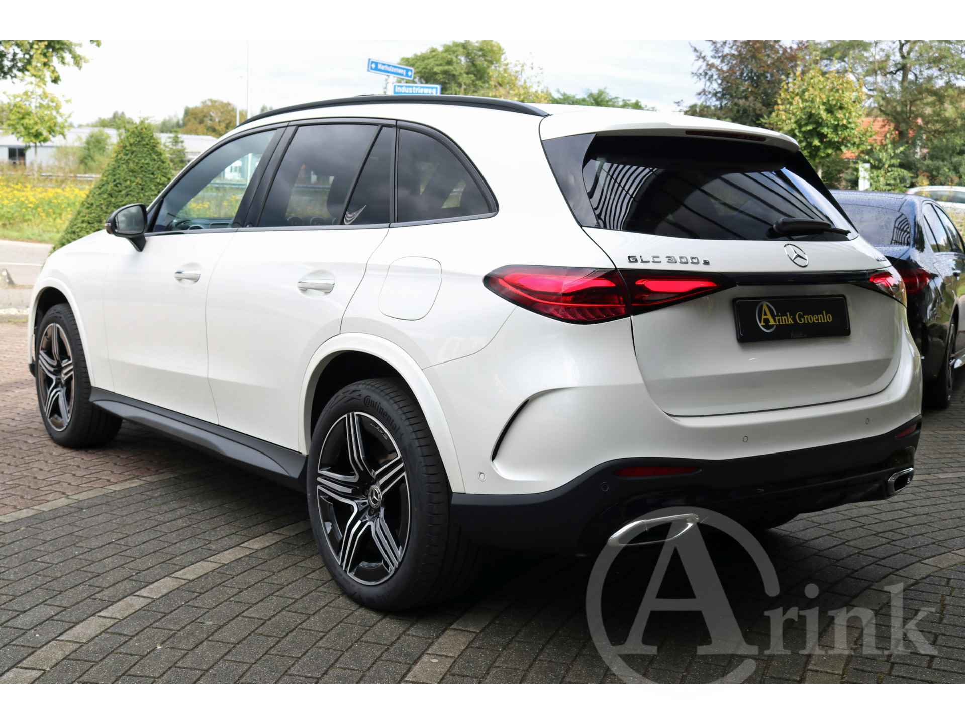 Mercedes-Benz GLC 300e 4MATIC AMG Line Premiumplus Rijassistentiepakket Panoramadak Nappa Leder - 10/29