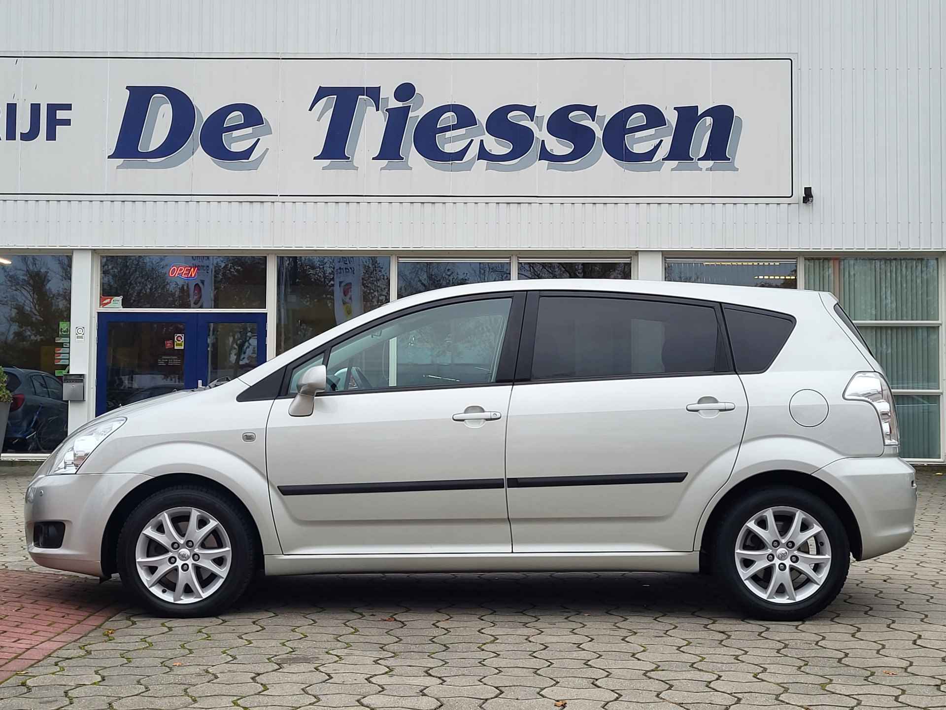 Toyota Verso 1.8 VVT-i Terra 7 persoons, Rijklaar met beurt & garantie! - 3/28