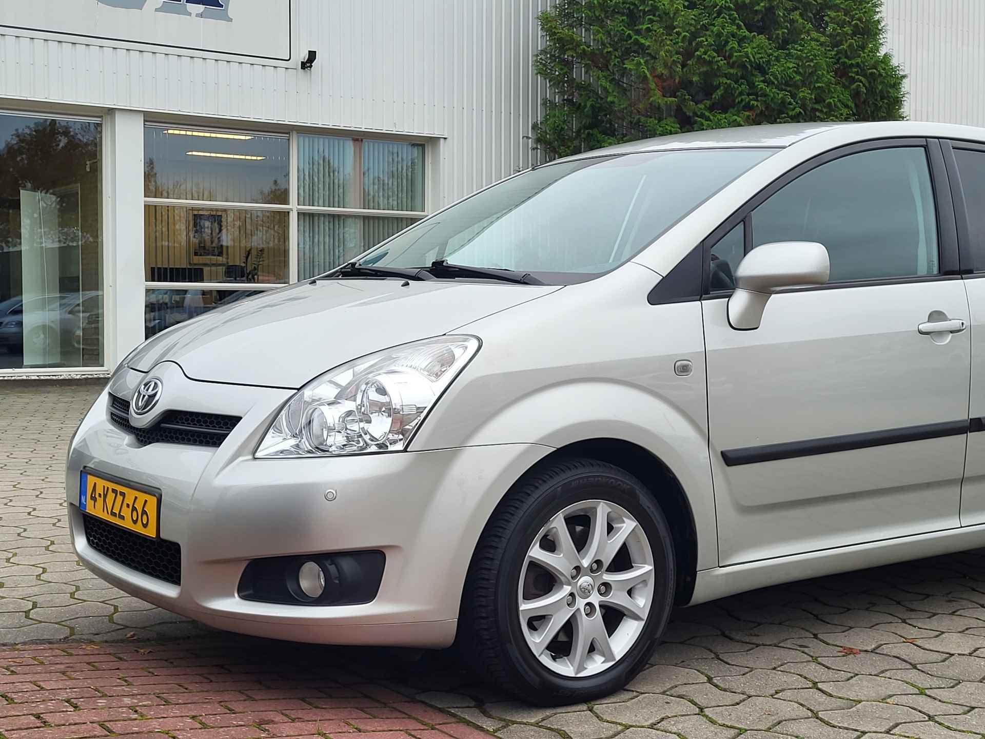 Toyota Verso 1.8 VVT-i Terra 7 persoons, Rijklaar met beurt & garantie! - 24/28