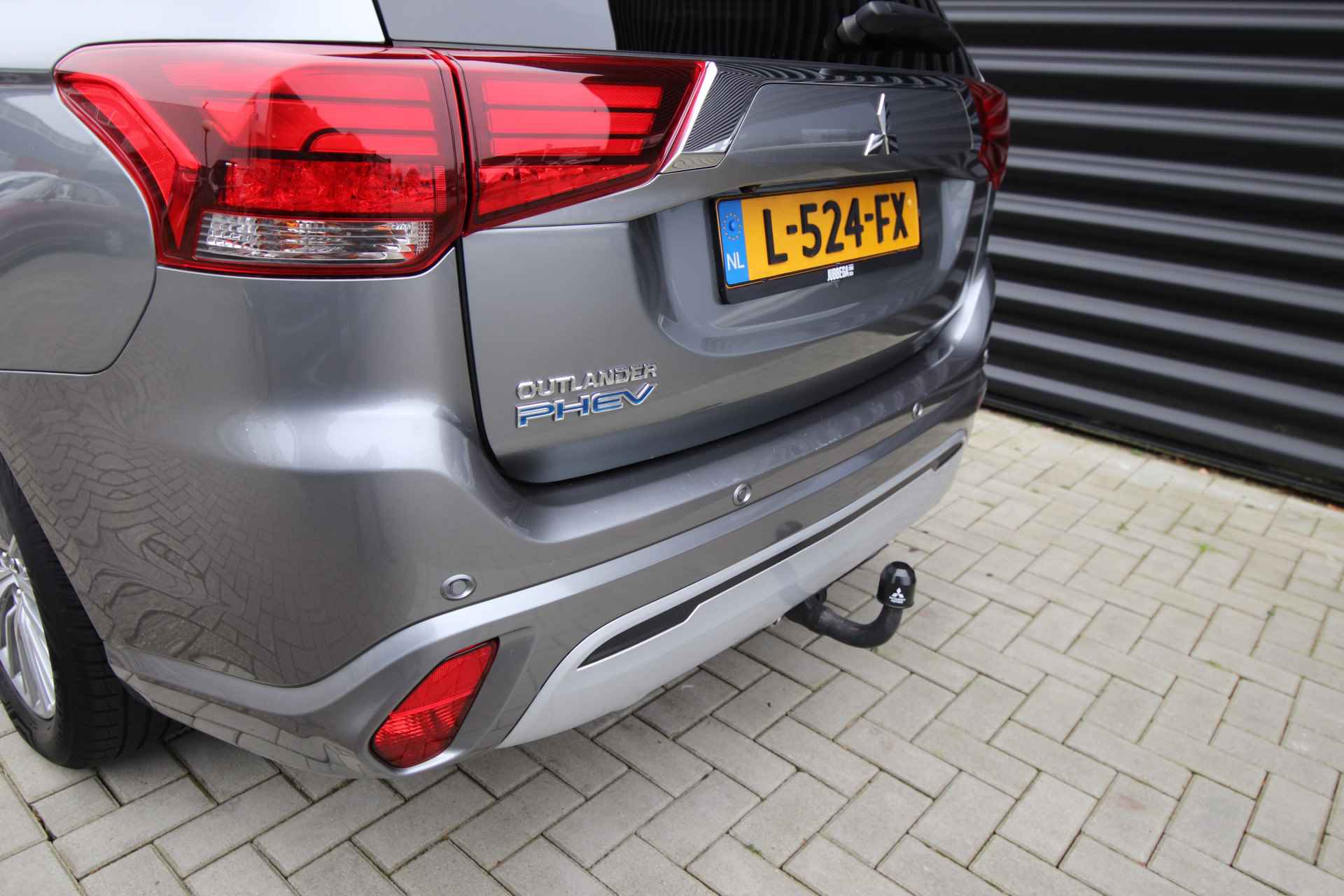 Mitsubishi Outlander 2.4 PHEV Intense+ NL-Auto, Trekaak, Opendak - 33/80