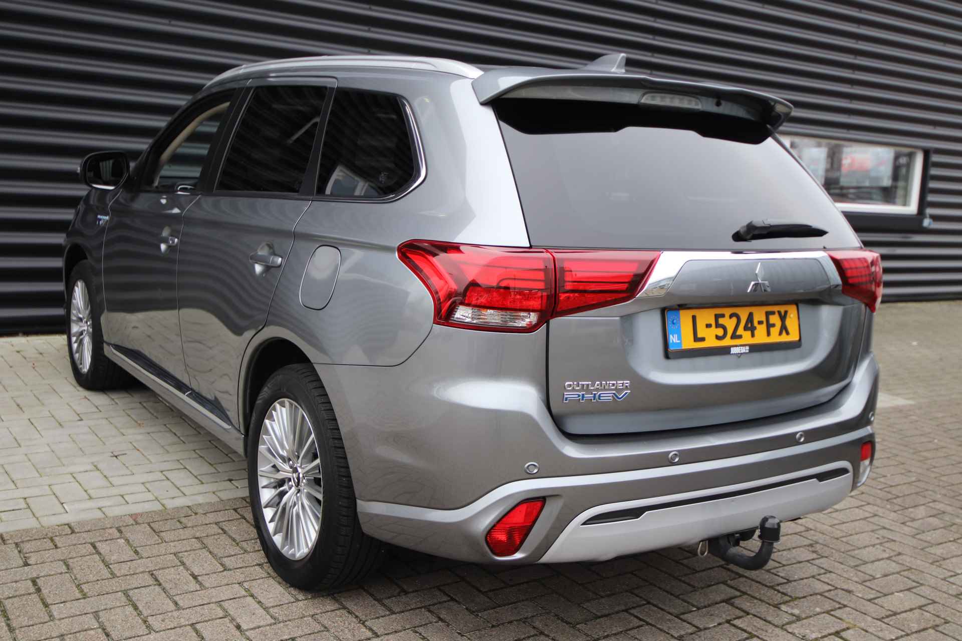 Mitsubishi Outlander 2.4 PHEV Intense+ NL-Auto, Trekaak, Opendak - 78/80