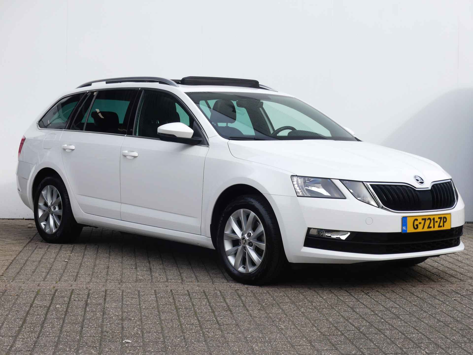 Škoda Octavia Combi 1.5 TSI 150PK Greentech Business Edition | TREKHAAK | PANORAMADAK | STOEL+VOORRUITVERWARMING | NAVI | - 5/38