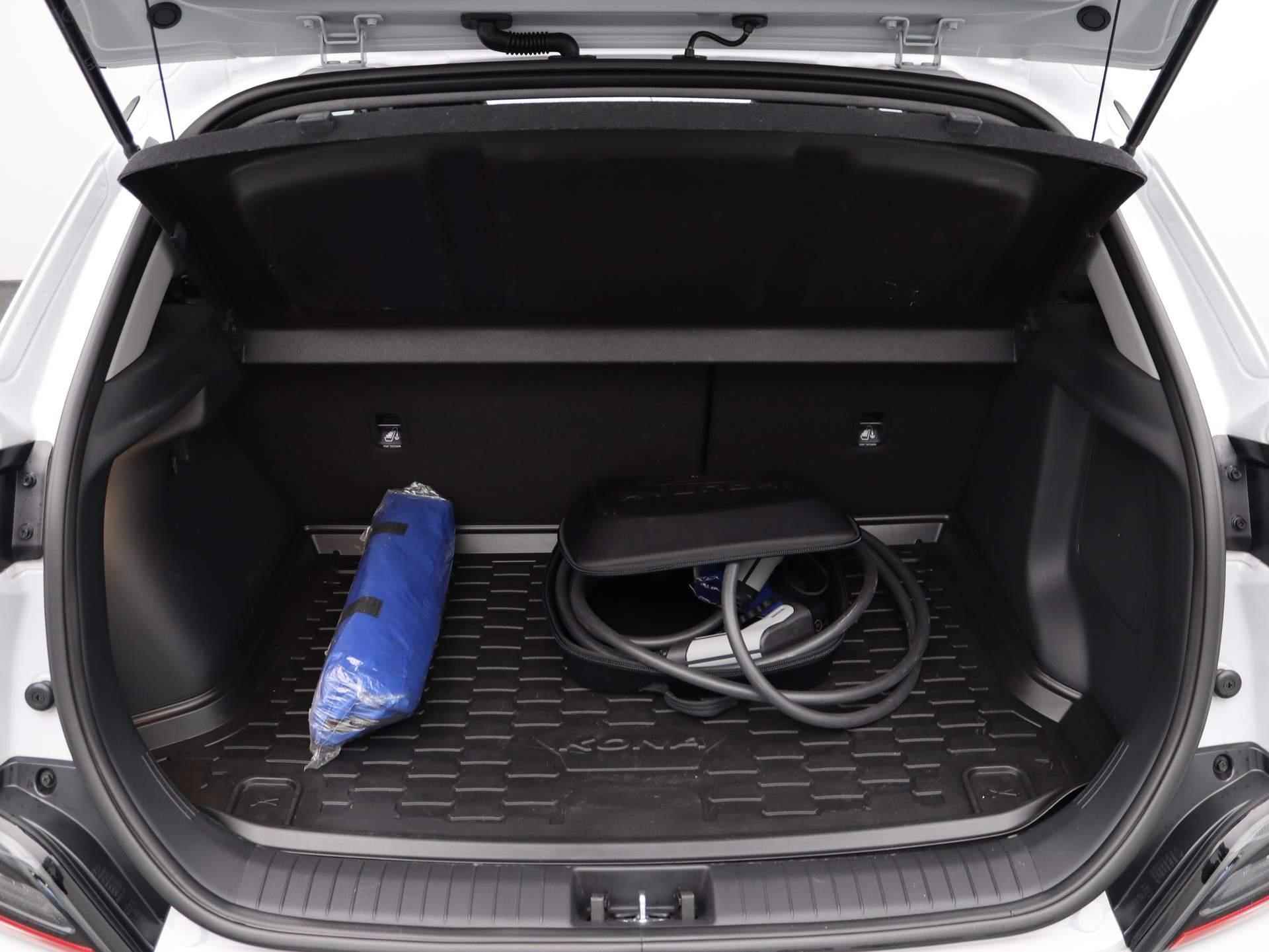 Hyundai Kona EV Premium 64 kWh | Head-Up | Keyless | Elekr.stoelen | KRELL Audio | Stoel-stuurwielverwarming | Stoelventilatie | Climate control. - 34/49