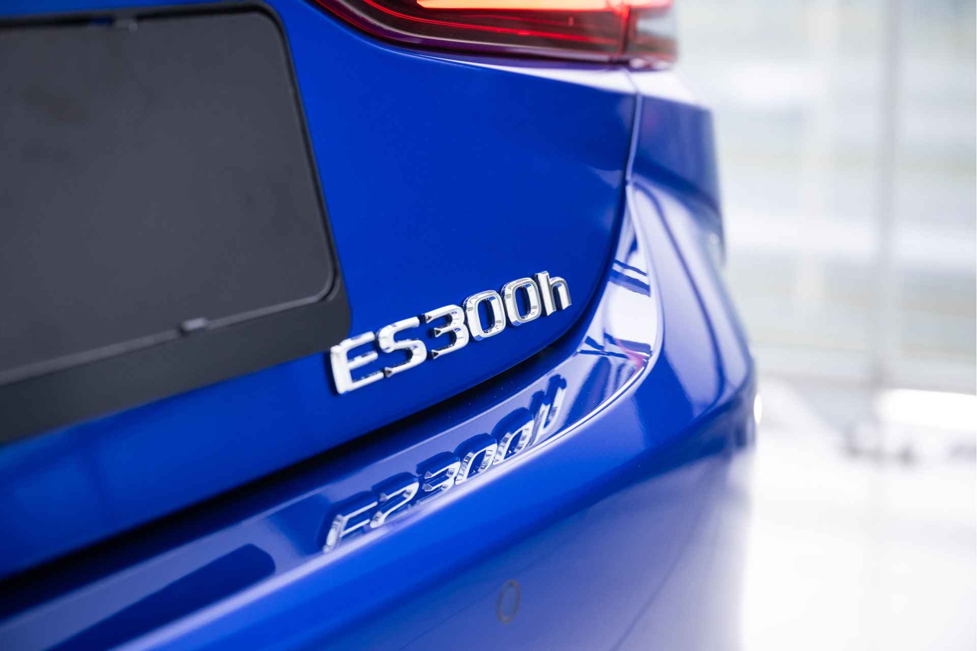 Lexus ES 300h F Sport Line | Performance dempers | Mark Levinson Audio | - 48/51