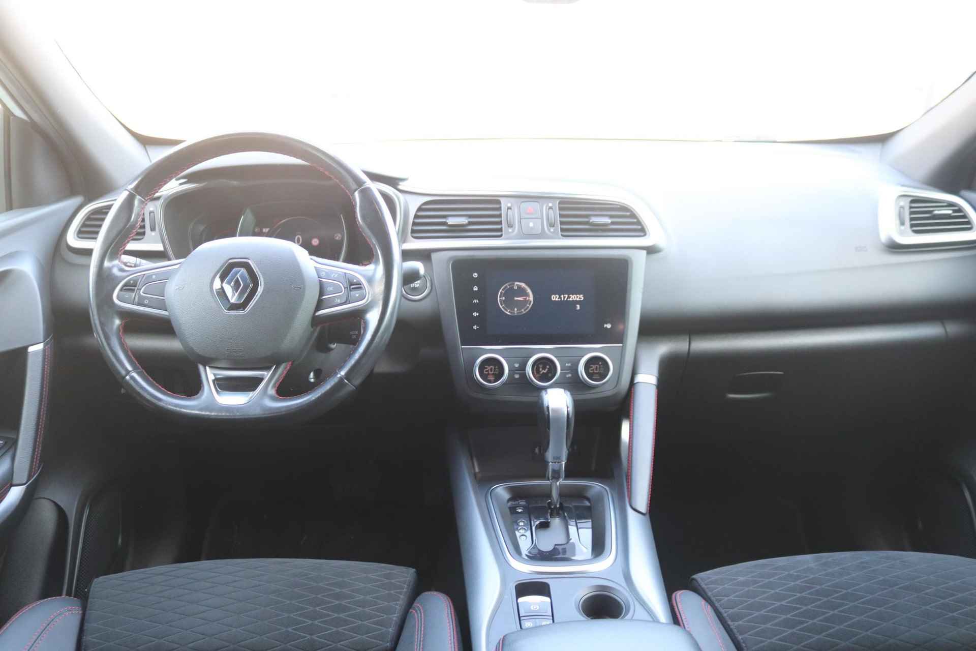 Renault Kadjar 1.3 TCe 160 PK Black Edition | Navigatie | Camera | Trekhaak | Stoelverwarming | Bose | - 3/35